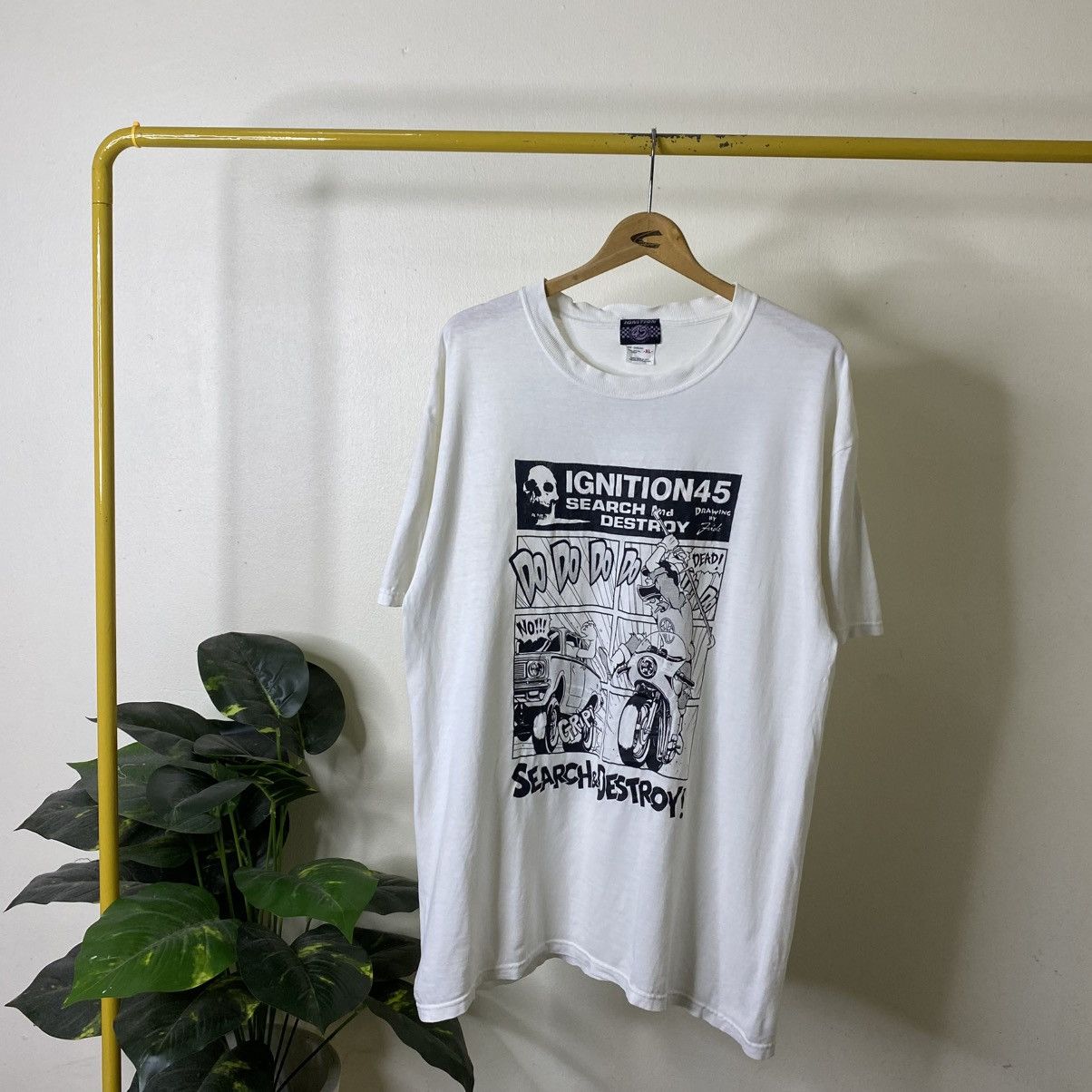 Vintage 2000s Ignition 45 High Performance Wear Search & Destroy Tee Size US XL / EU 56 / 4 - 1 Thumbnail