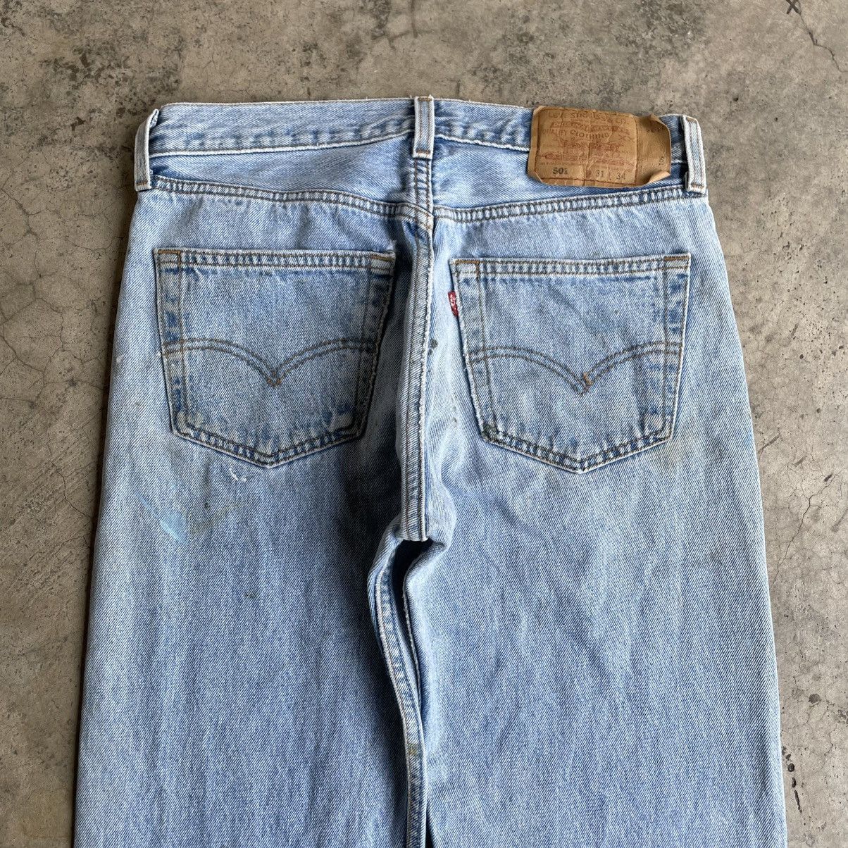 Levi's Vintage Clothing 🔥Vintage Levis 501 Splatter Paints Dirty Denim Jeans Size US 31 - 5 Thumbnail