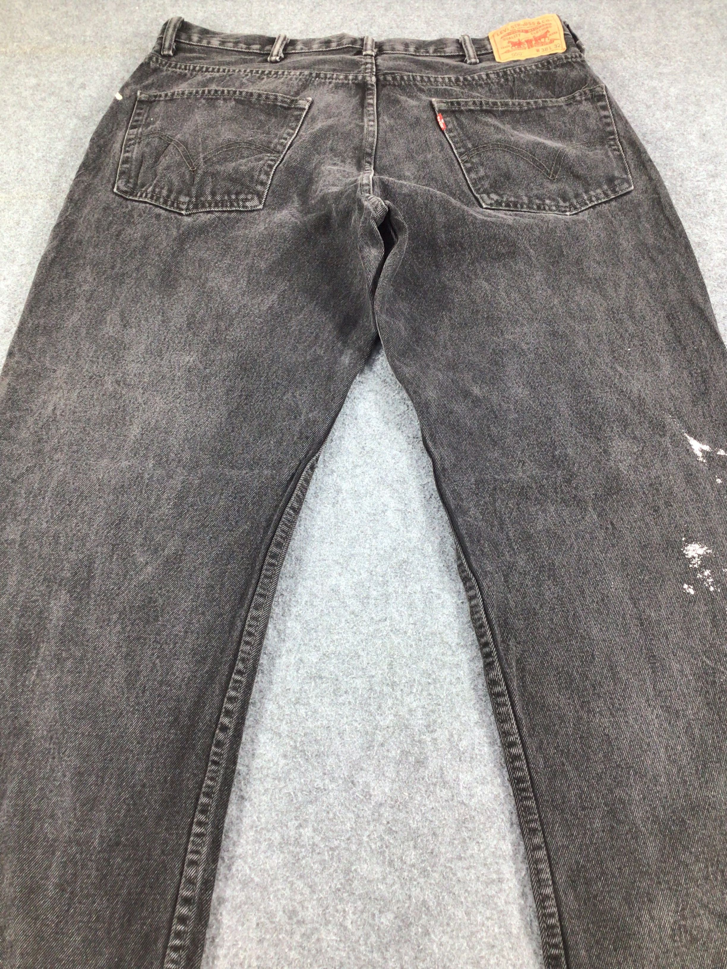 Levi's Vintage Levis 550 Jeans Faded Black Denim KJ263 Size US 37 - 4 Thumbnail