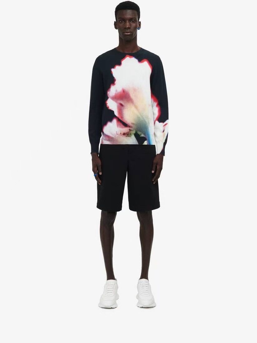Alexander McQueen Solarised flowerf ine gauge sweater size M Size US M / EU 48-50 / 2 - 1 Thumbnail