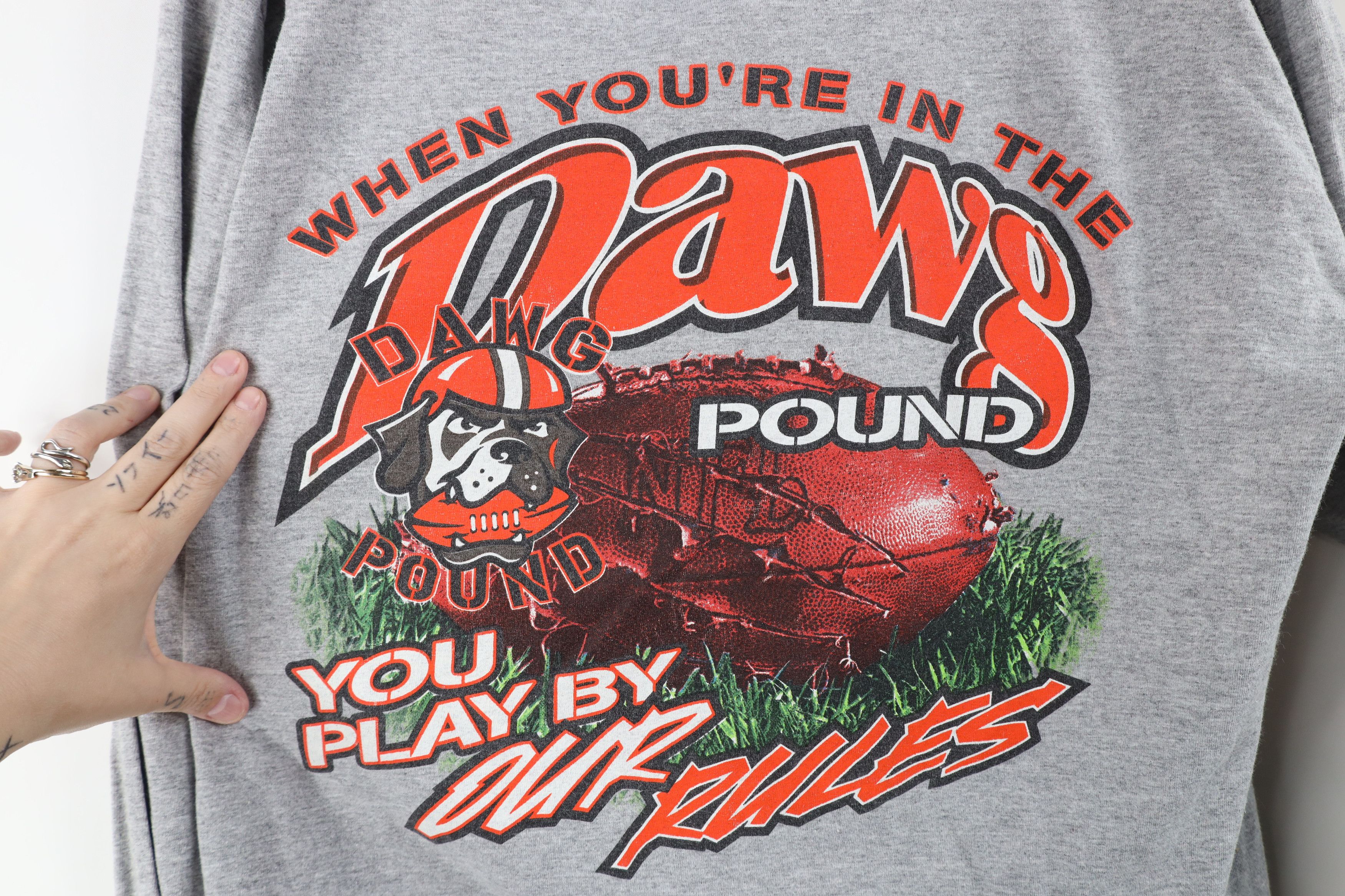Puma × Vintage Vintage 90s Puma Browns Football Long Sleeve T-Shirt Gray Size US L / EU 52-54 / 3 - 6 Thumbnail
