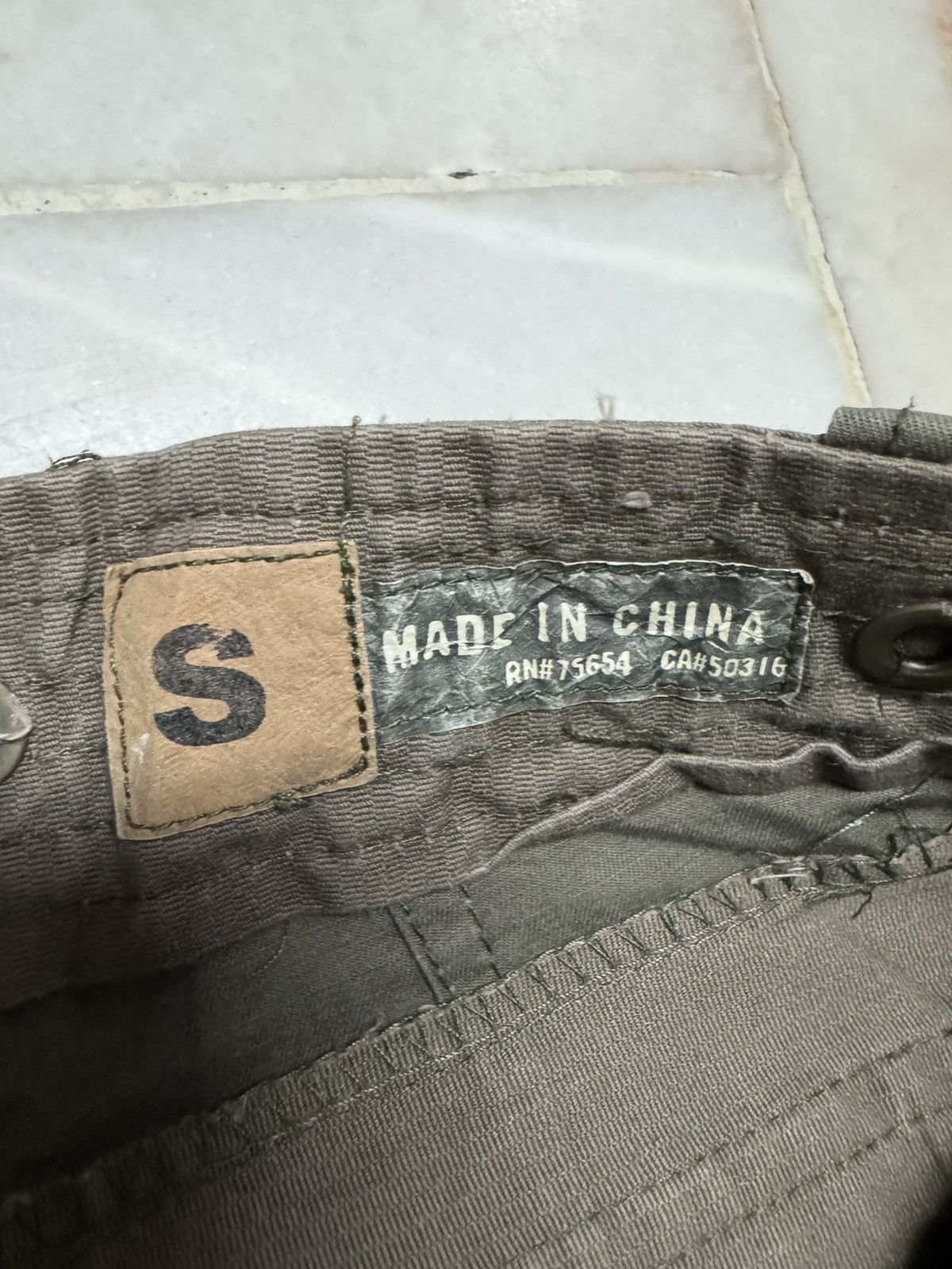 Abercrombie & Fitch Y2K ABERCROMBIE UTILITY MILITARY REG.US.TM CARGO PANTS Size US 34 / EU 50 - 10 Thumbnail
