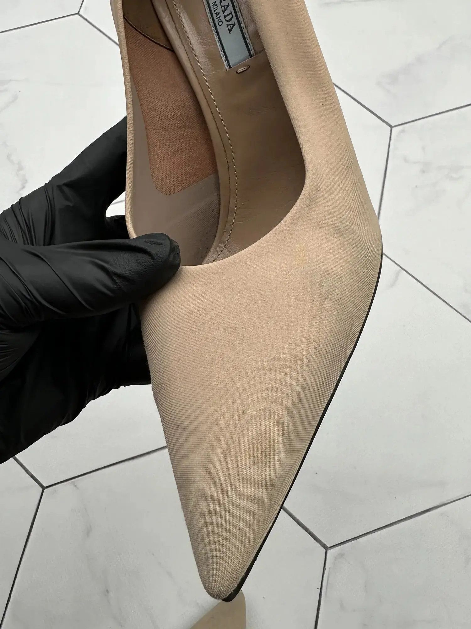 Miu Miu Prada Vintage Heels (B146) Size US 10 / IT 40 - 10 Thumbnail