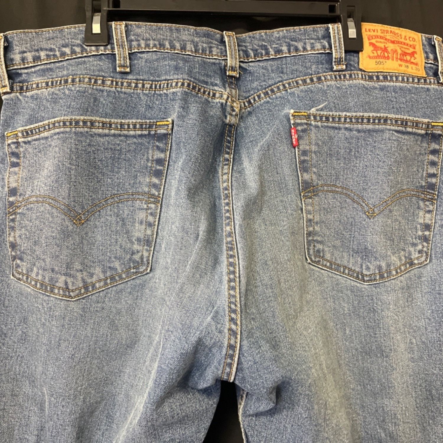 Levi's Levi's 505 Men's Blue Jeans/Straight Leg 38x30 SKU 4061 Size US 38 / EU 54 - 4 Thumbnail