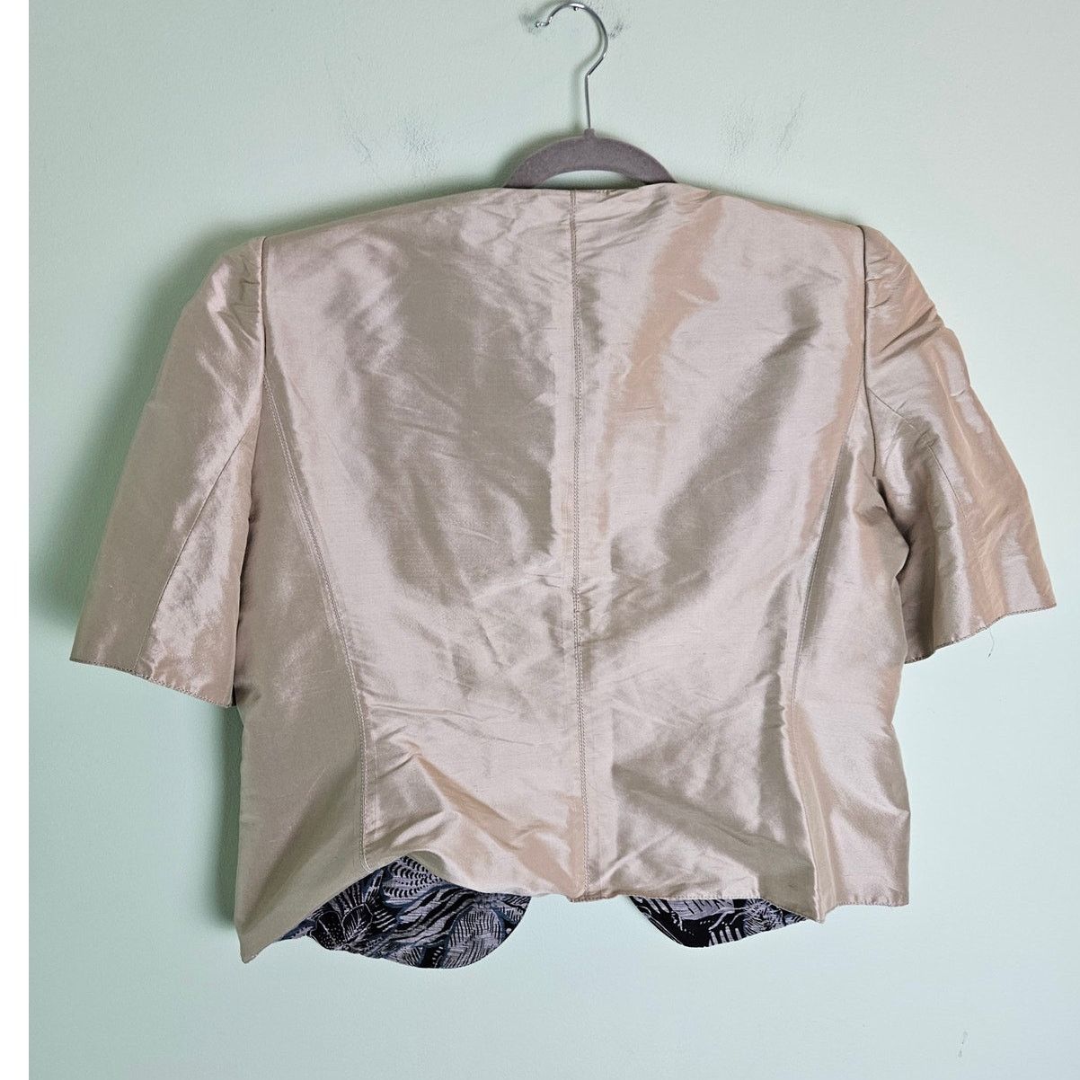 Armani Collezioni Armani Collezioni 90s Light Gold Silk Short Sleeve Jacket Size XL / US 12-14 / IT 48-50 - 2 Thumbnail