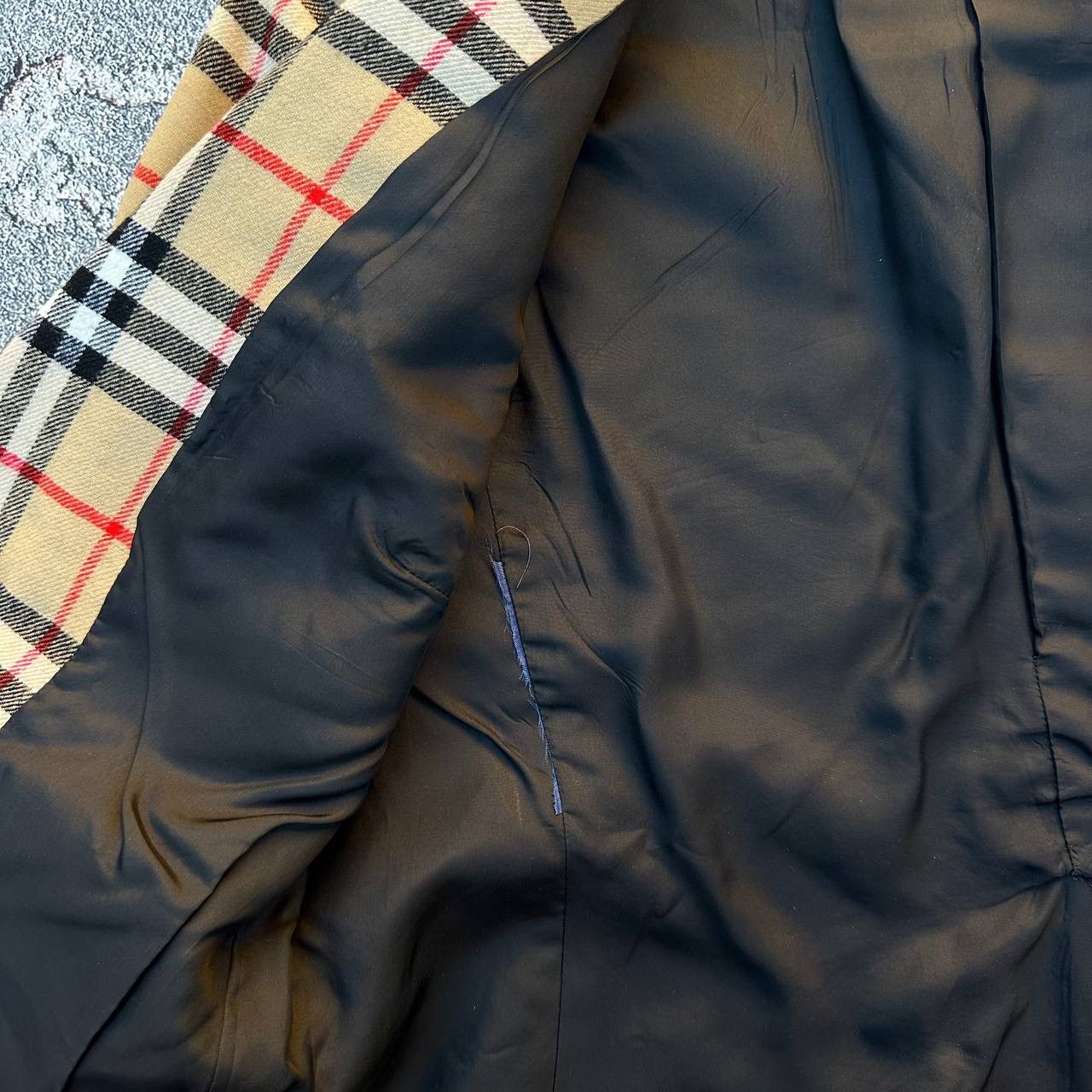 Burberry Vintage Burberrys Woman’s Jacket + Skirt Suit Size L / US 10 / IT 46 - 10 Thumbnail
