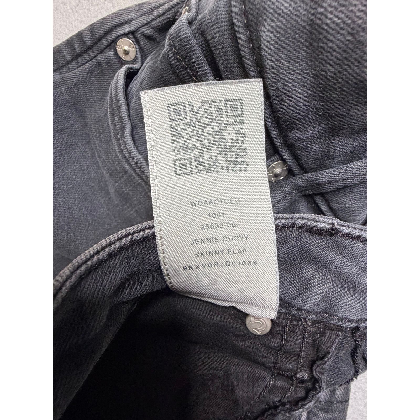 True Religion True Religion Jennie Curvy Skinny Jeans Women’s Size 27 Size 27" / US 4 / IT 40 - 5 Thumbnail