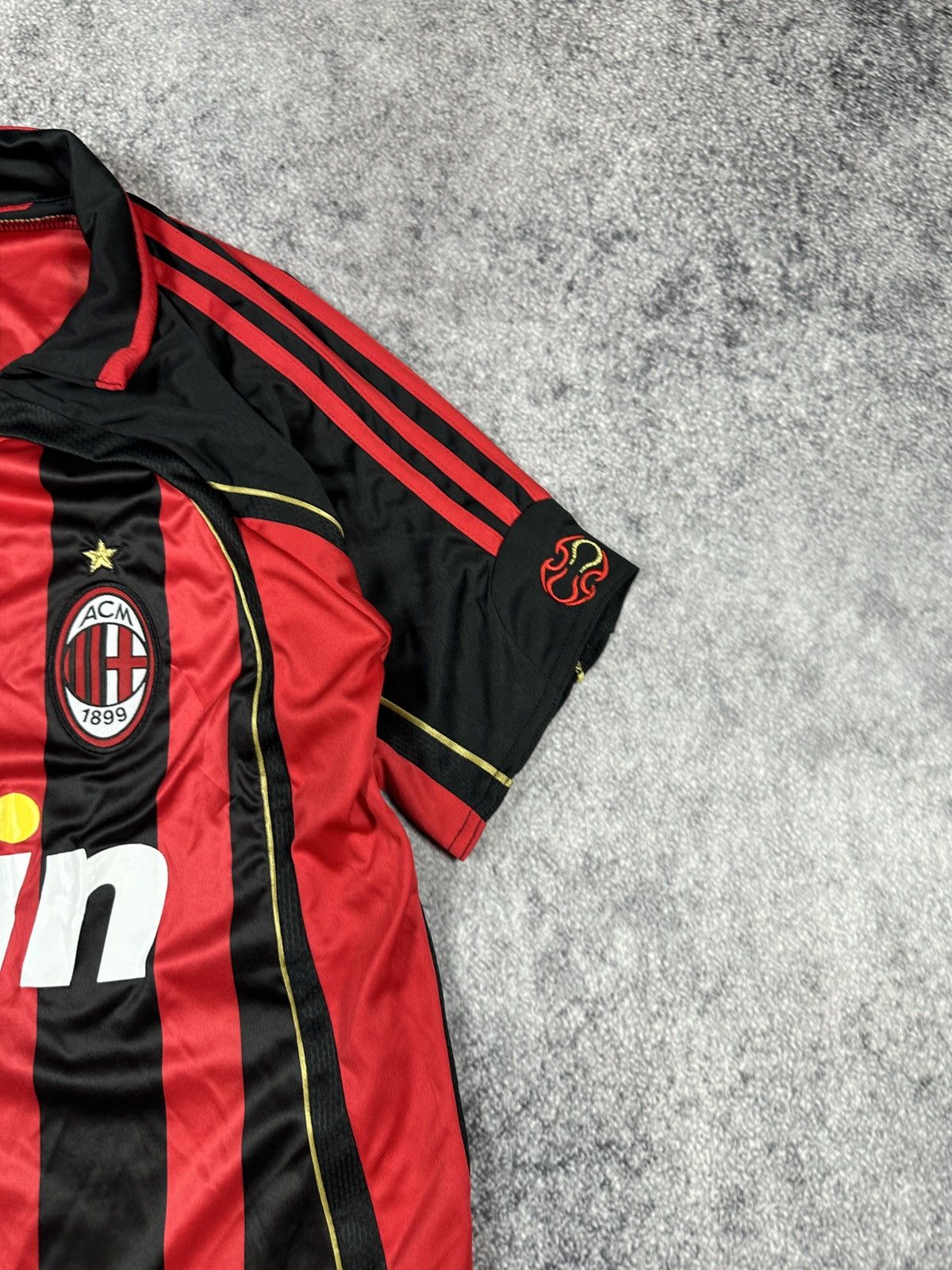Vintage Vintage Adidas Milan 06/07 Kaka 22 Soccer Jersey VTg Style S Size US S / EU 44-46 / 1 - 5 Thumbnail