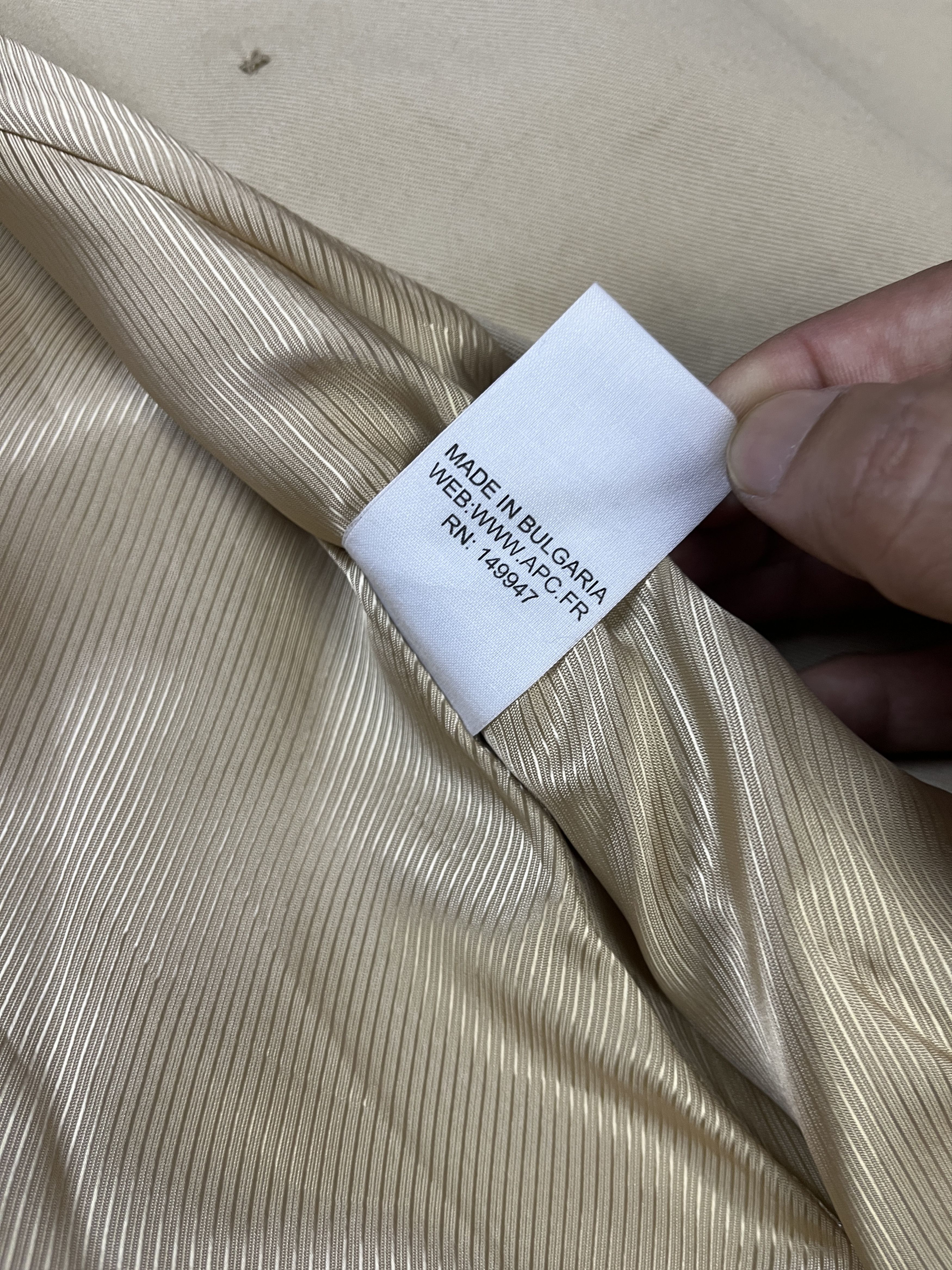 A.P.C. A.P.C Beige Trench Coat Made in Bulgaria Size US S / EU 44-46 / 1 - 15 Thumbnail