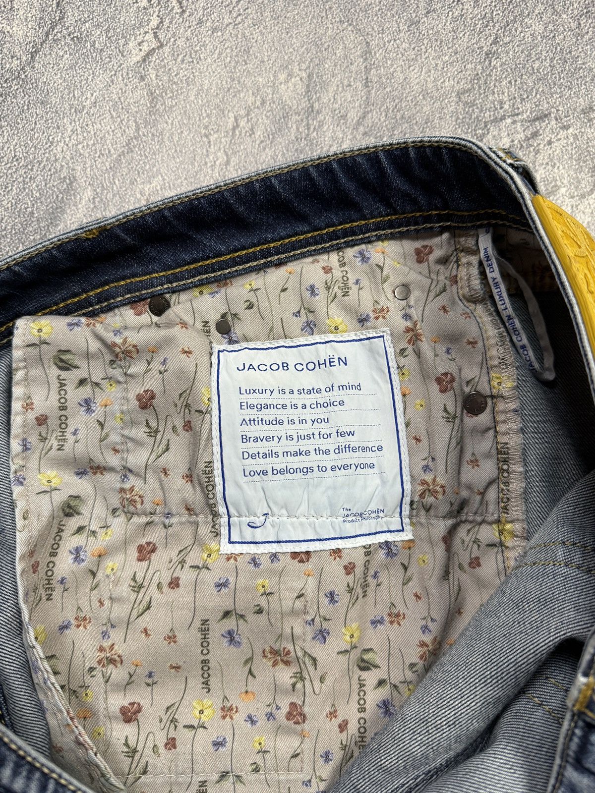 Jacob Cohen Jacob Cohen Men’s Comfort Jeans Size US 38 / EU 54 - 14 Thumbnail