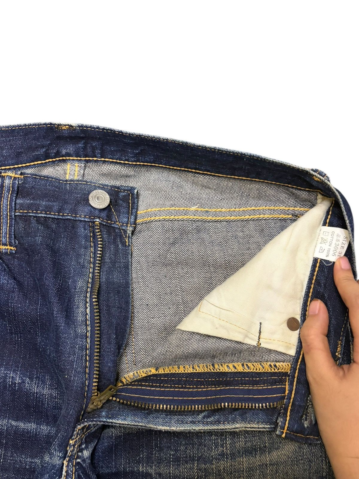 The Flat Head Vintage Flat Head 3006 Mud Wash Distressed Flare Jeans Size US 30 / EU 46 - 6 Thumbnail