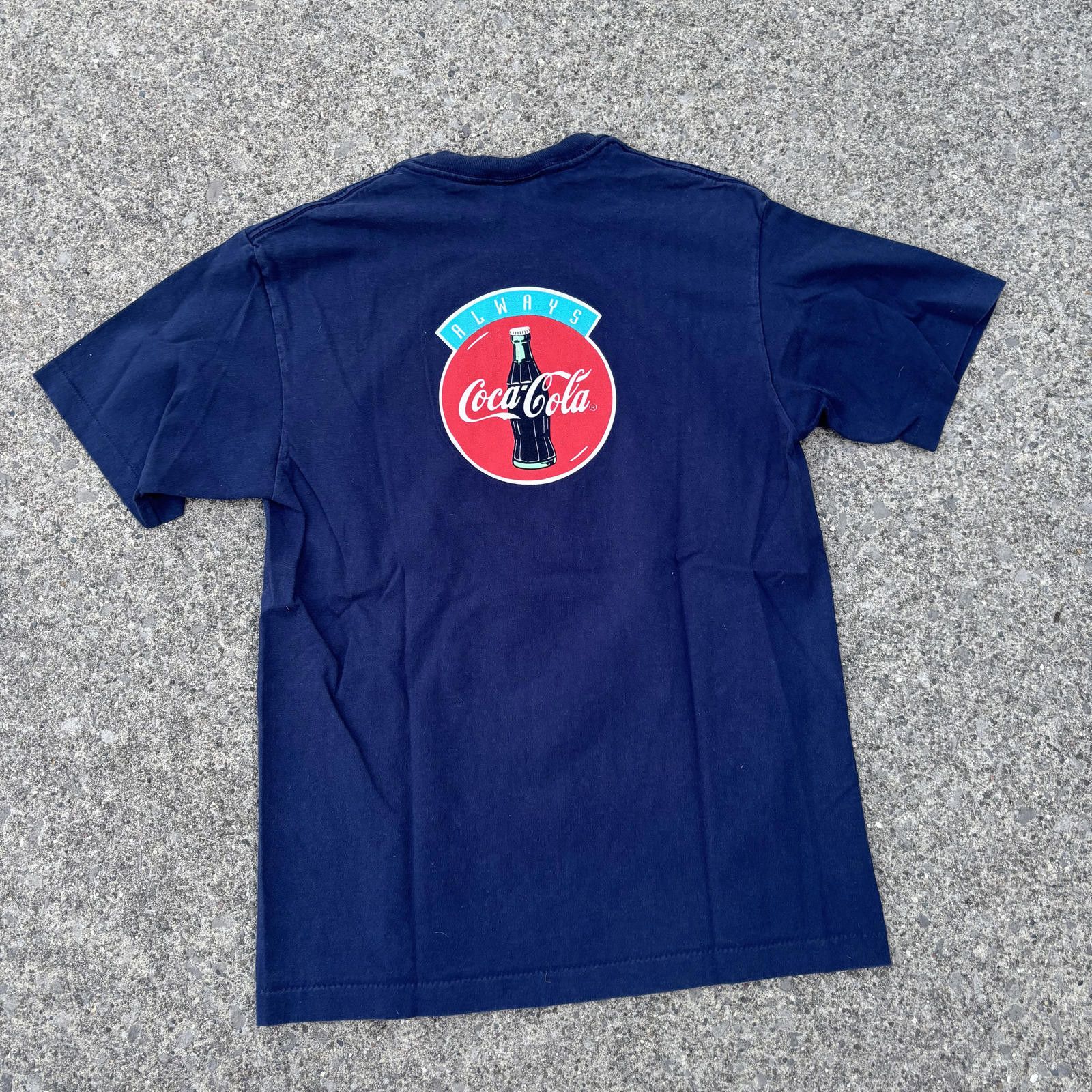 Coca Cola Vintage Coca-Cola Polar Bear Graphic T-shirt Size US L / EU 52-54 / 3 - 3 Thumbnail