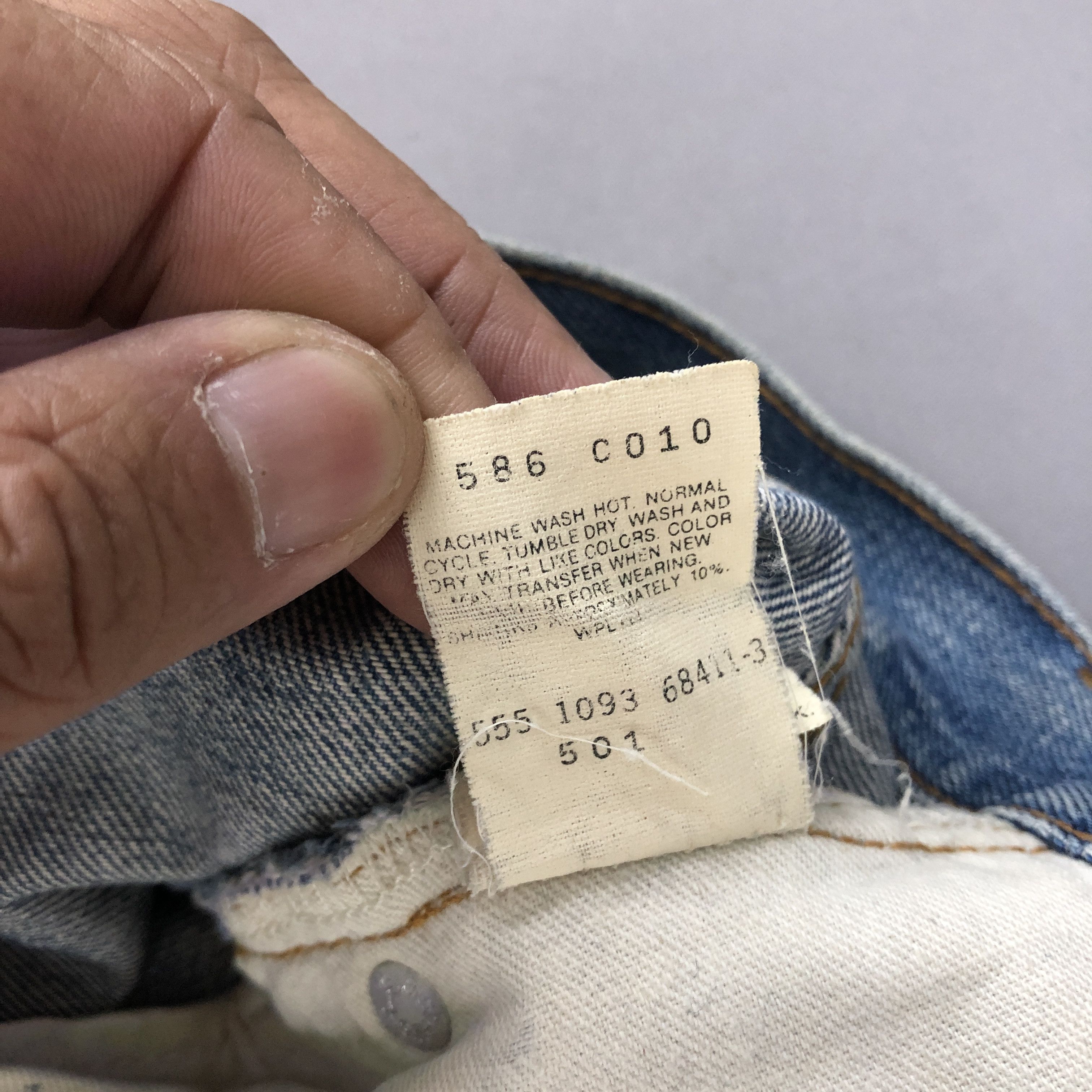 Levi's Vintage 90s Levis 501 Selvedge Jeans Levi's Distressed Denim Size 26" / US 2 / IT 38 - 11 Thumbnail