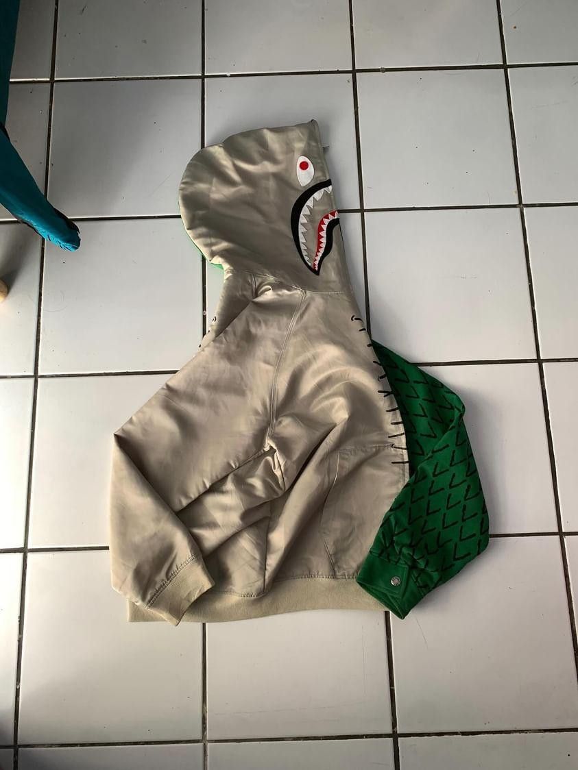 Ambush Design × Bape 2010 Bape x Ambush Half Shark Alligator Full Zip Hoodie Size US M / EU 48-50 / 2 - 2 Thumbnail