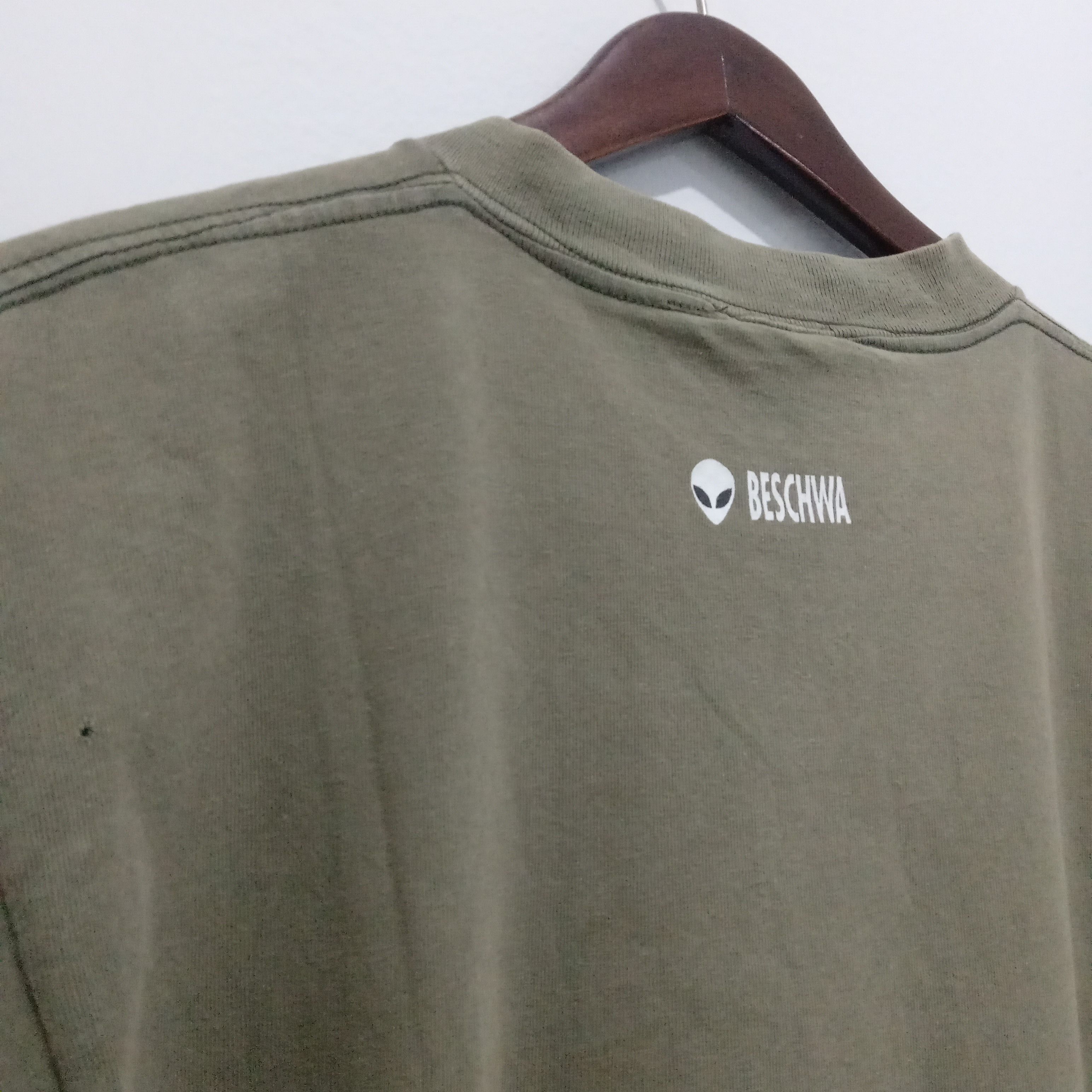 Alien Workshop × Vintage Alien beschwa T-shirt Size US L / EU 52-54 / 3 - 5 Thumbnail