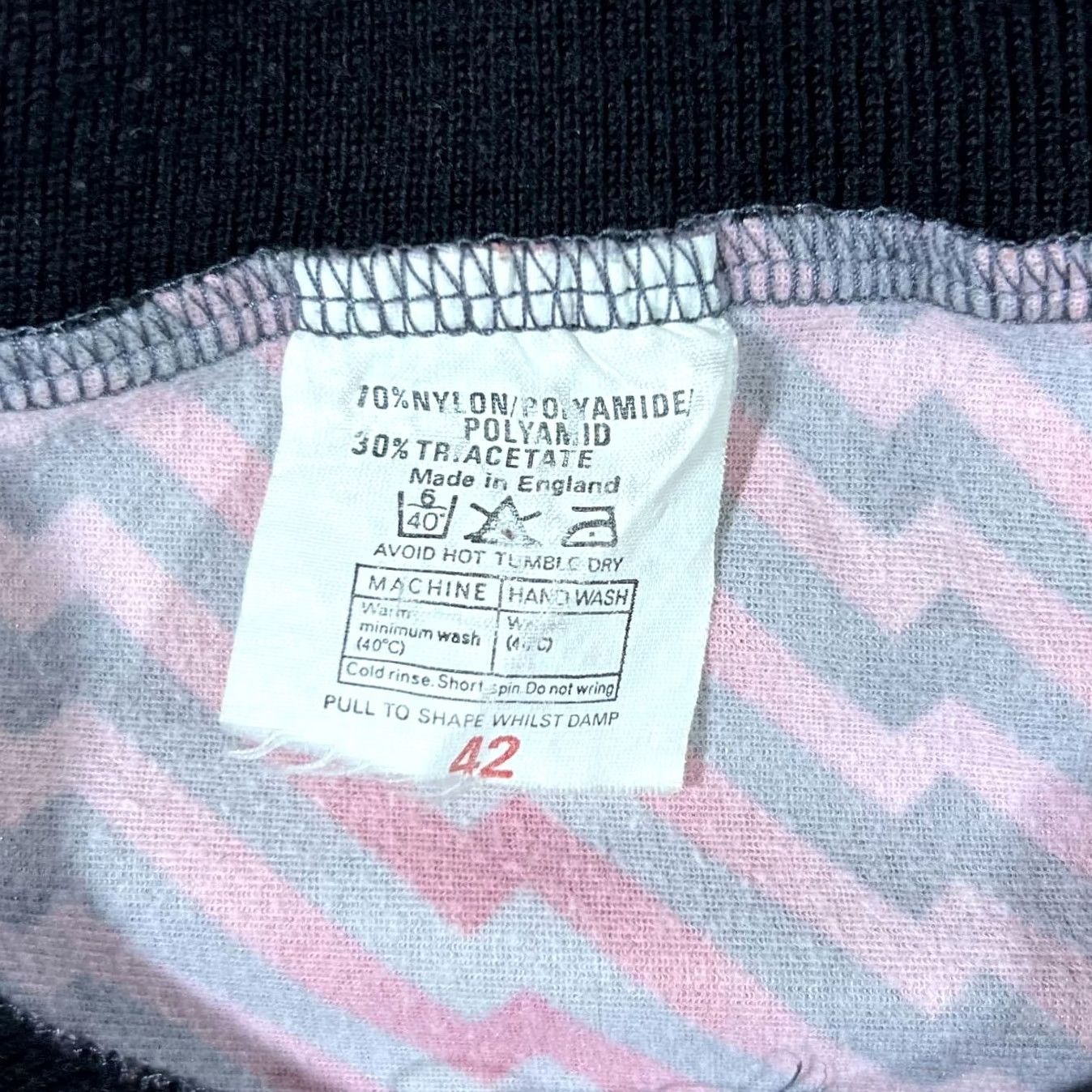 Pinko VINTAGE Made In England Pink Blue Grey Patterned Goalie Collared Jersey Large 42 Size US L / EU 52-54 / 3 - 4 Thumbnail