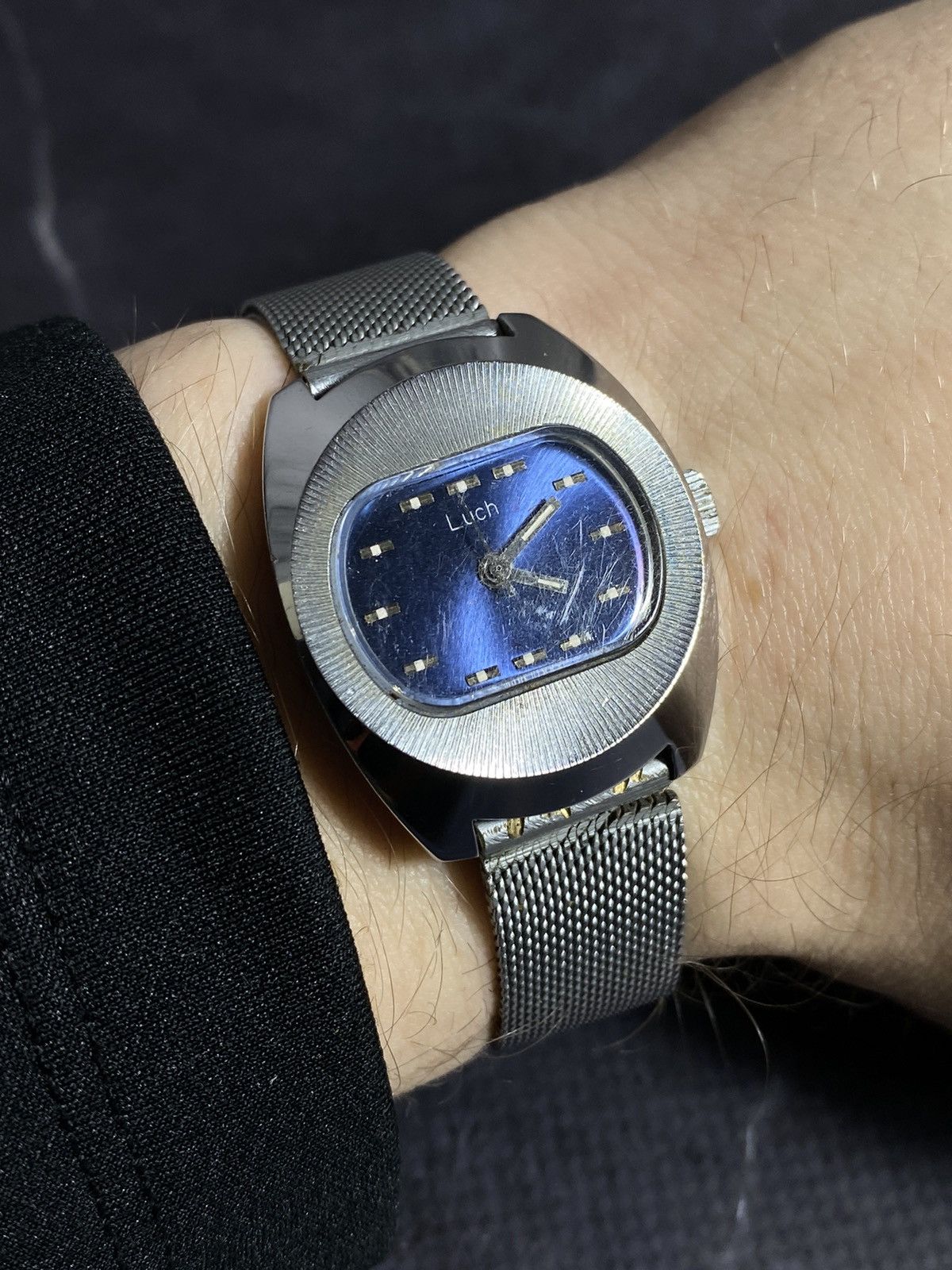 Jewelry Vintage Luch Watch with Mesh Strap - Soviet Era Size ONE SIZE - 2 Thumbnail