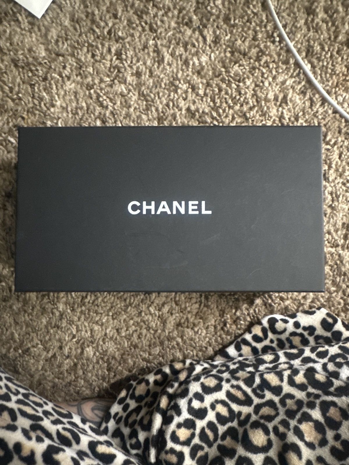 Chanel Oval sunglasses Size ONE SIZE - 2 Thumbnail