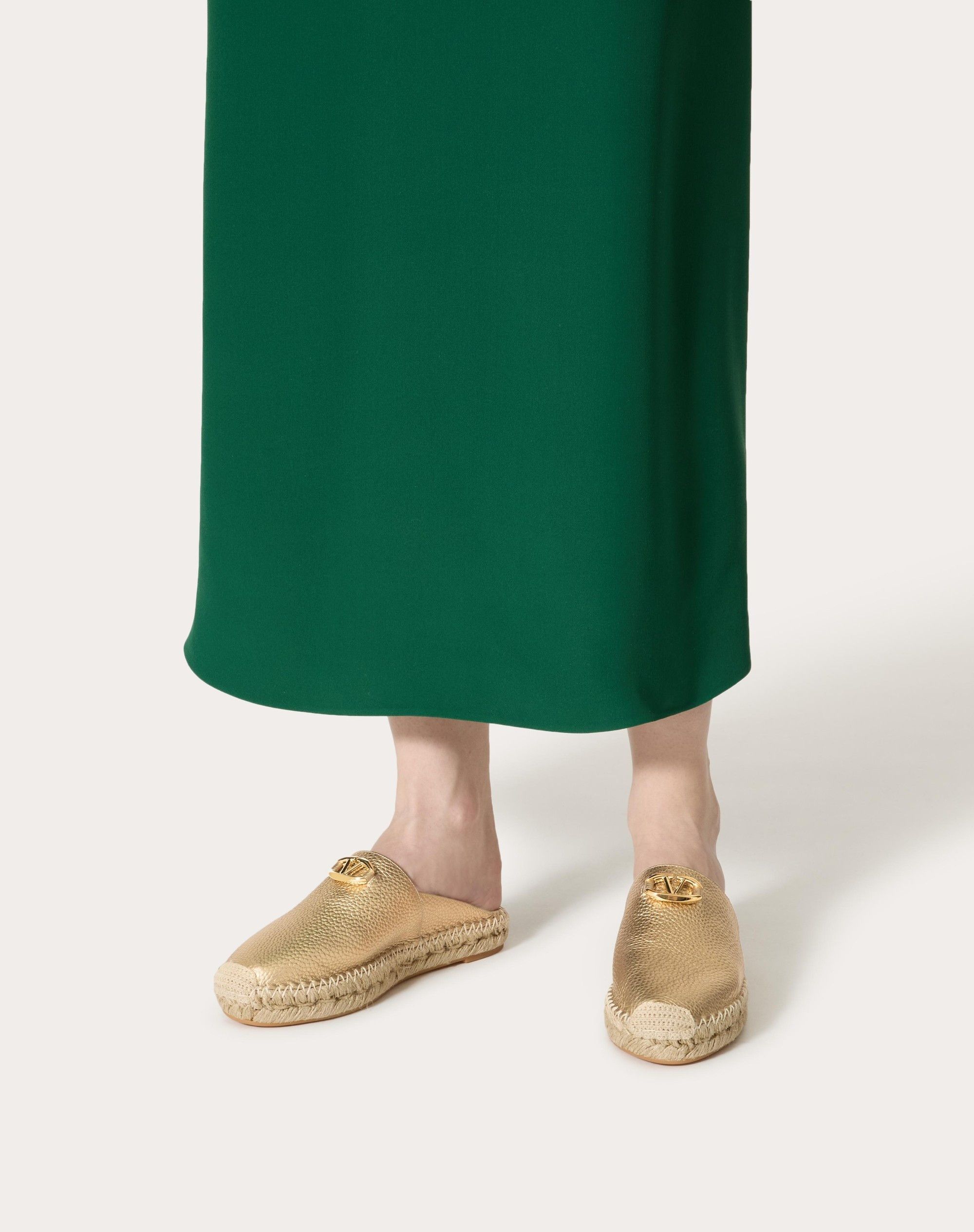 Valentino os11x0326 Vlogo Mules in Gold Size US 10 / IT 40 - 6 Thumbnail