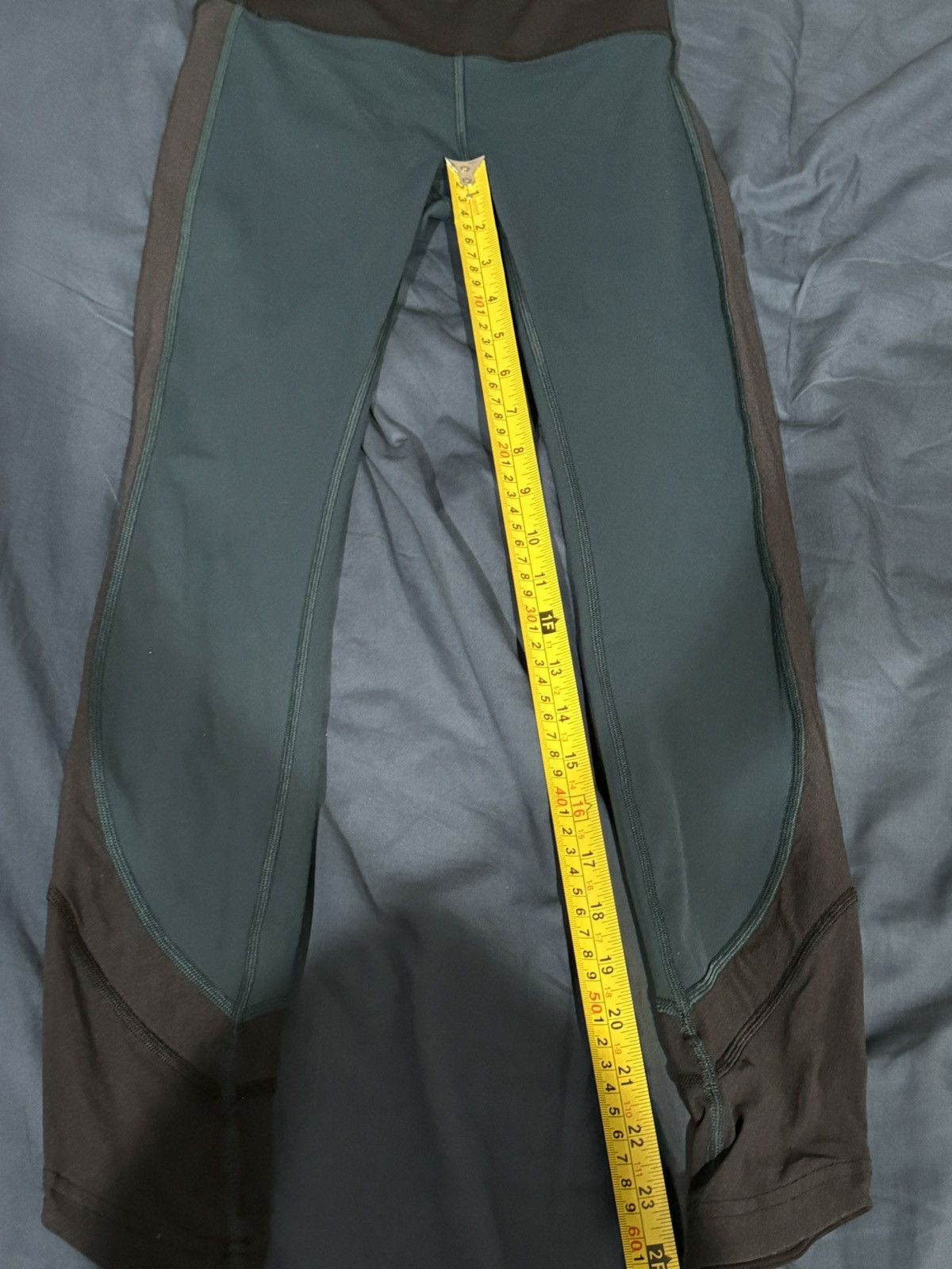 Lululemon Lululemon Multicolor Leggings Black & Blue Size 26" / US 2 / IT 38 - 7 Thumbnail