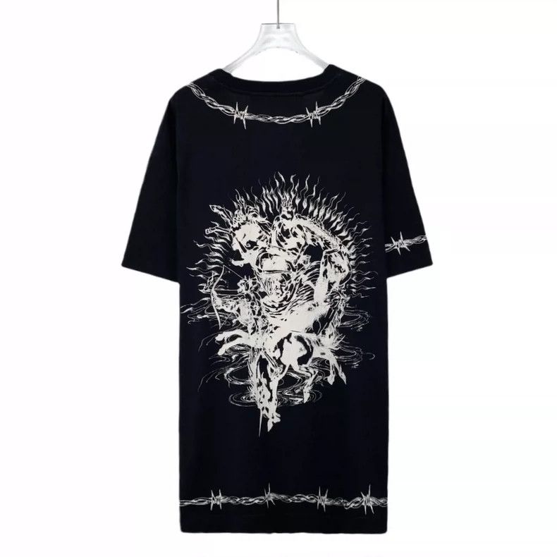 Givenchy Givenchy Black Gothic Print Cotton Crew Neck T-Shirt Size US XL / EU 56 / 4 - 2 Thumbnail