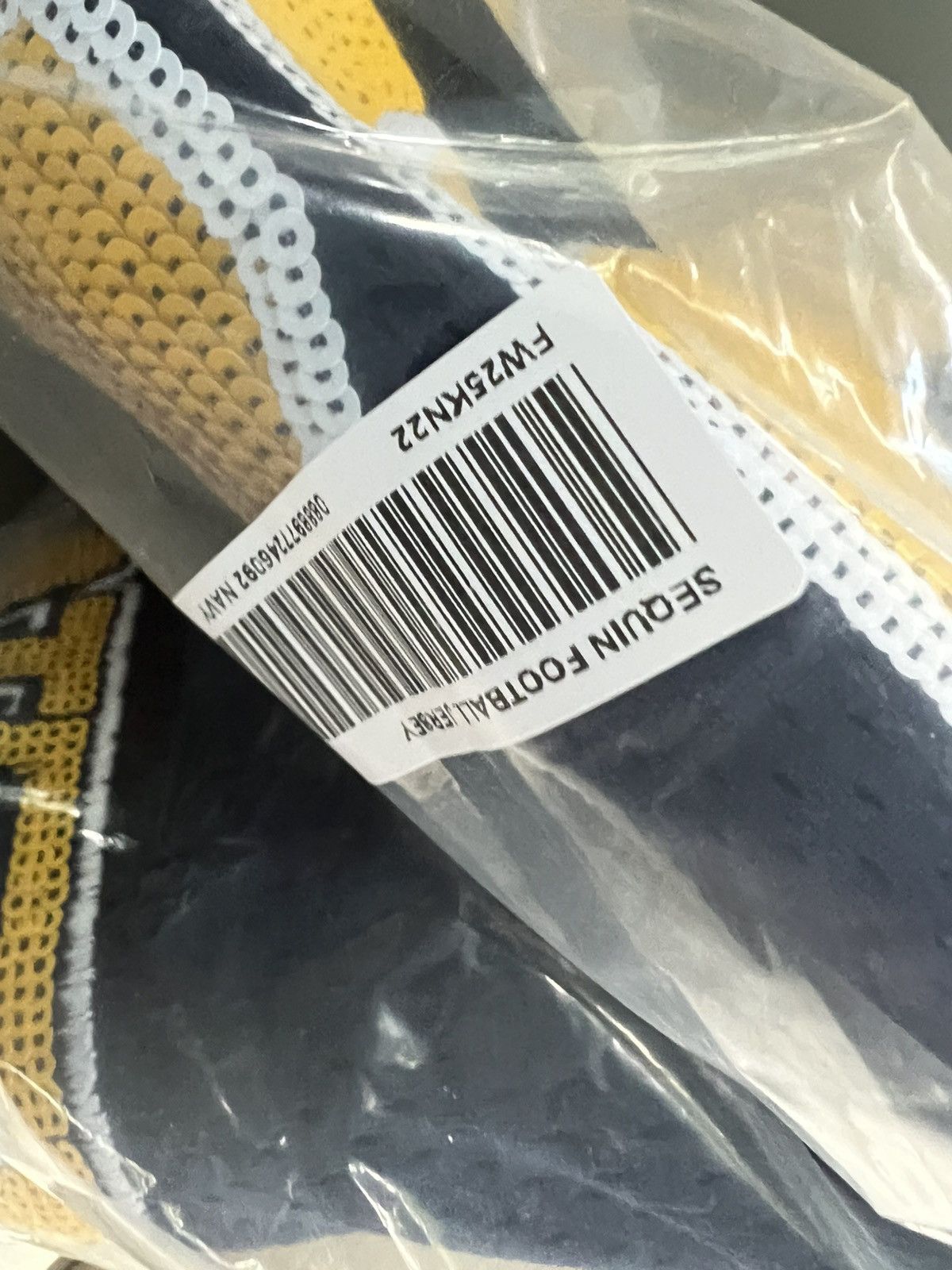 Supreme Size Small Supreme Sequin Football Jersey Navy Size US S / EU 44-46 / 1 - 5 Thumbnail