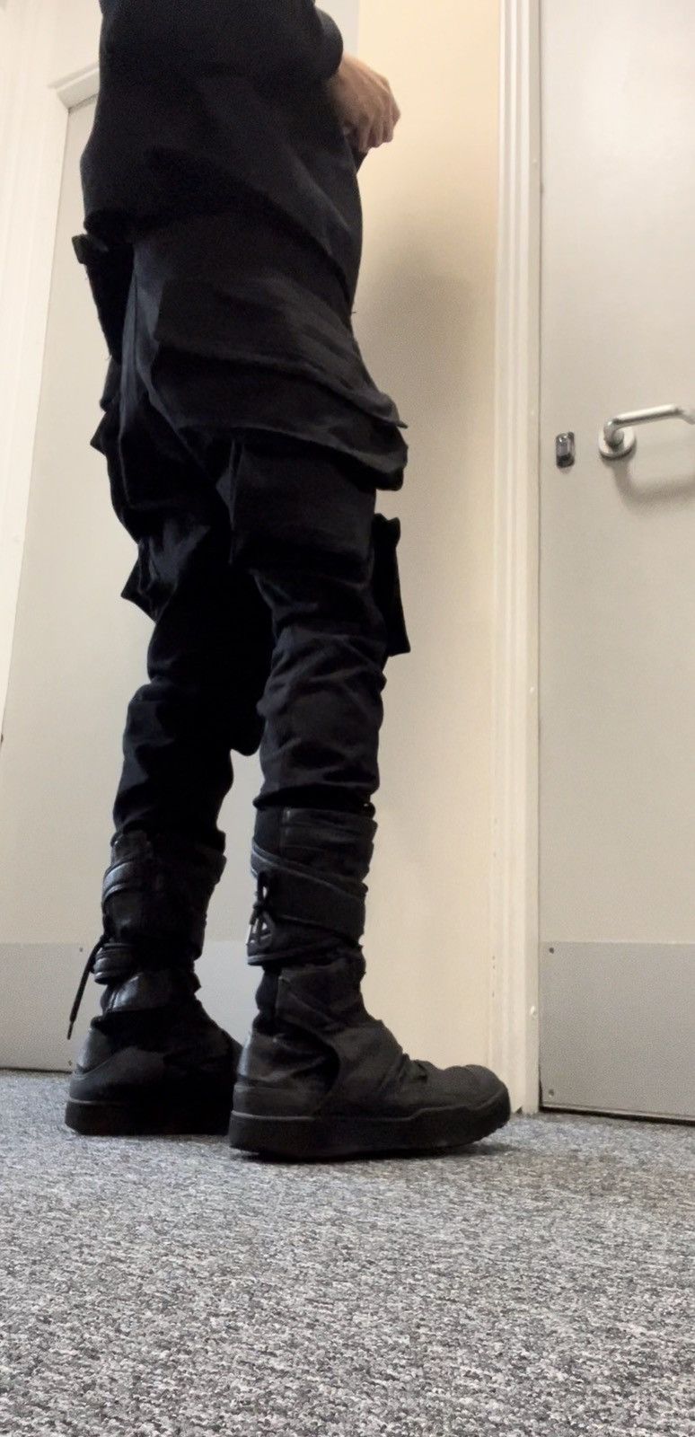 Julius Julius 7 Gasmask cargo sweat pants black size 1 Size US 32 / EU 48 - 9 Thumbnail