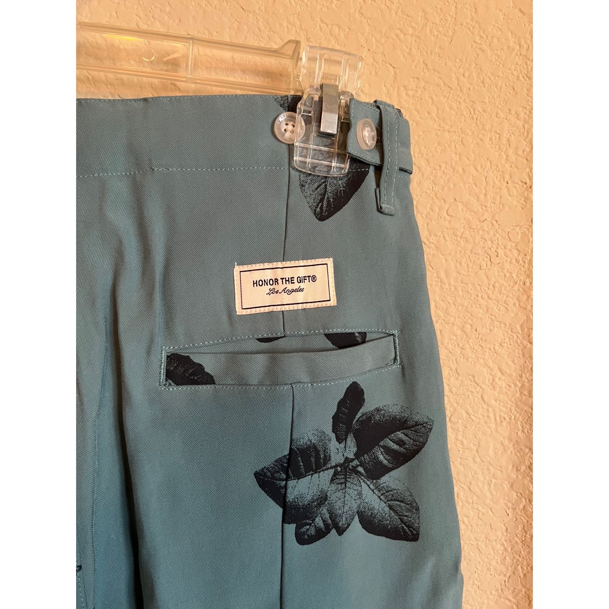 Honor the Gift HONOR THE GIFT TOBACCO SHORTS NWOT - Size 30 Size US 30 / EU 46 - 10 Thumbnail