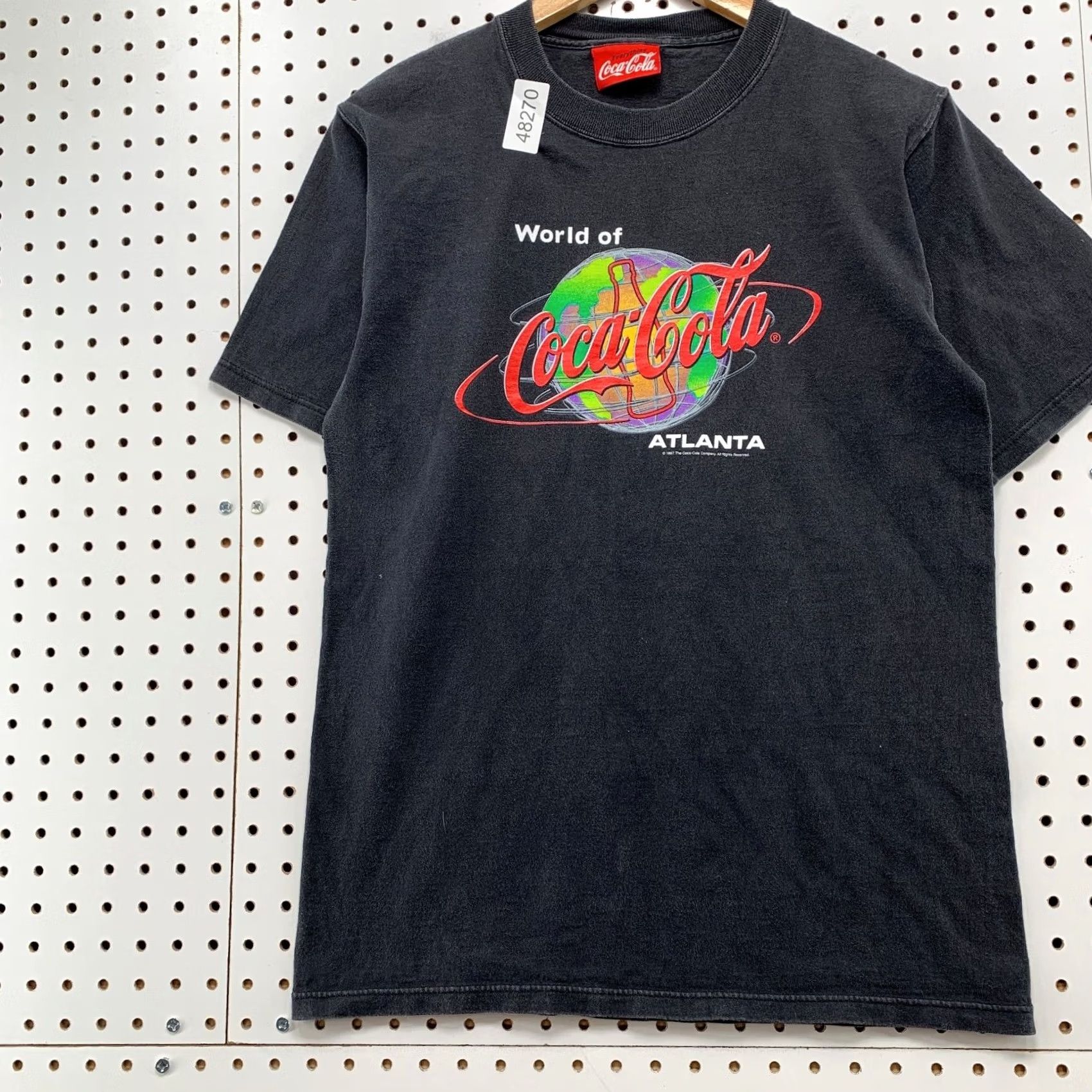 Vintage Vintage Coca-Cola T Shirt Mens M 90s World Of Atlanta 1997 Black Cotton Crew Neck Short Sleeve Size US M / EU 48-50 / 2 - 5 Thumbnail