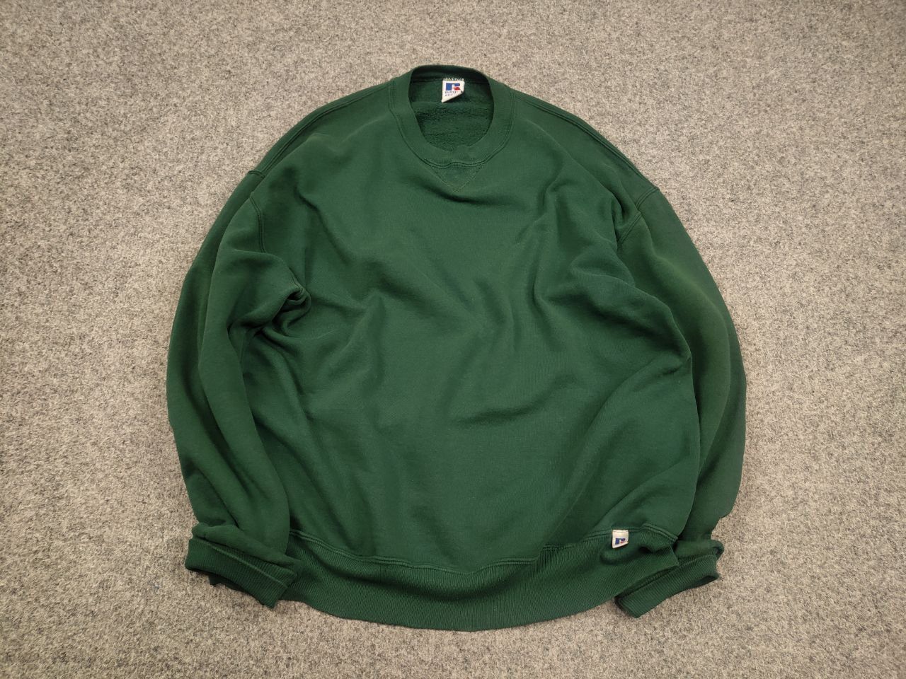 Russell Athletic Vintage Russell Athletics USA Made Blank Green Sweatshirt Size US XL / EU 56 / 4 - 2 Thumbnail