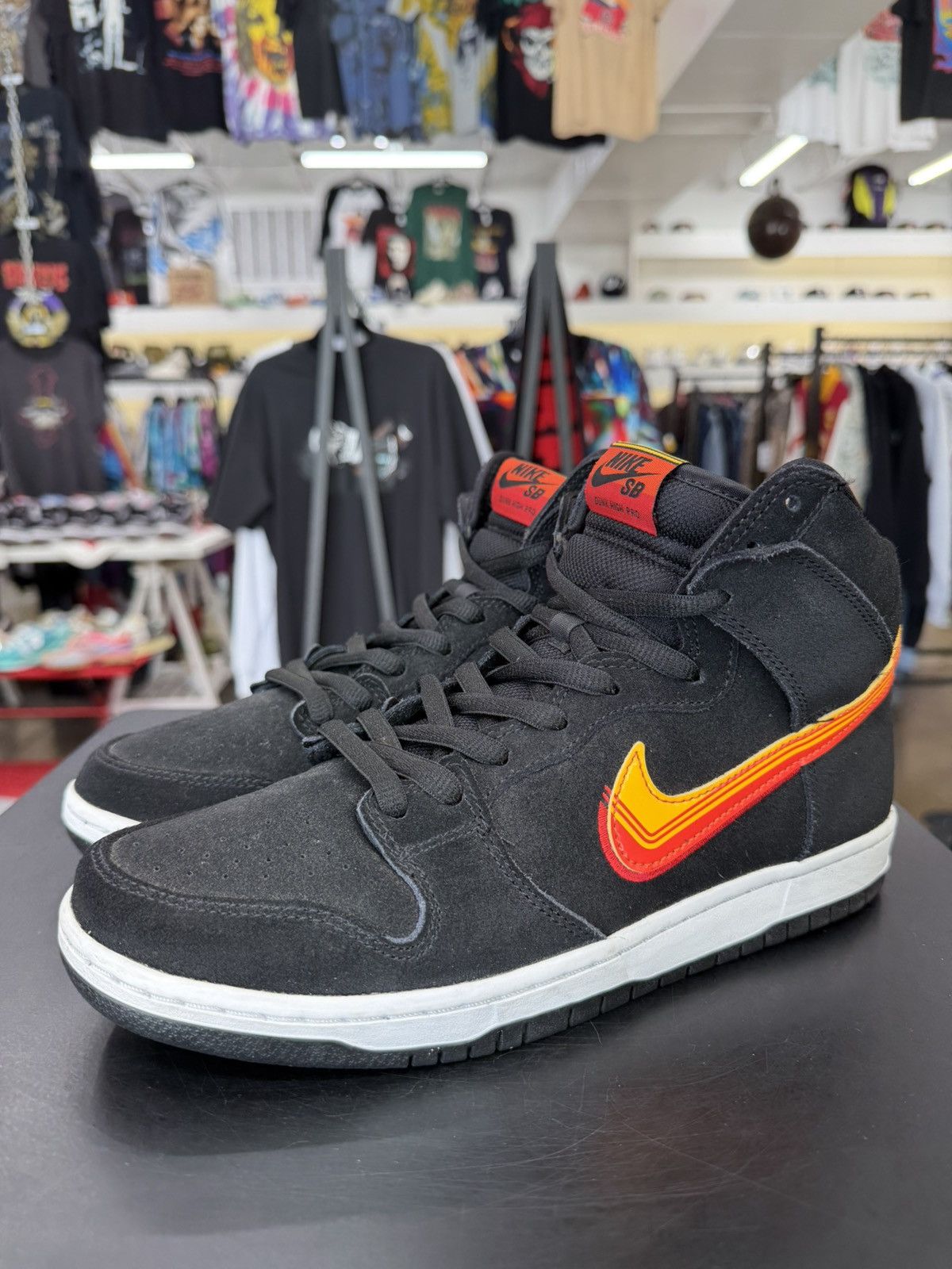 Nike Nike SB Dunk High Truck It Size 9.5 (2020) Size US 9.5 / EU 42-43 - 1 Thumbnail