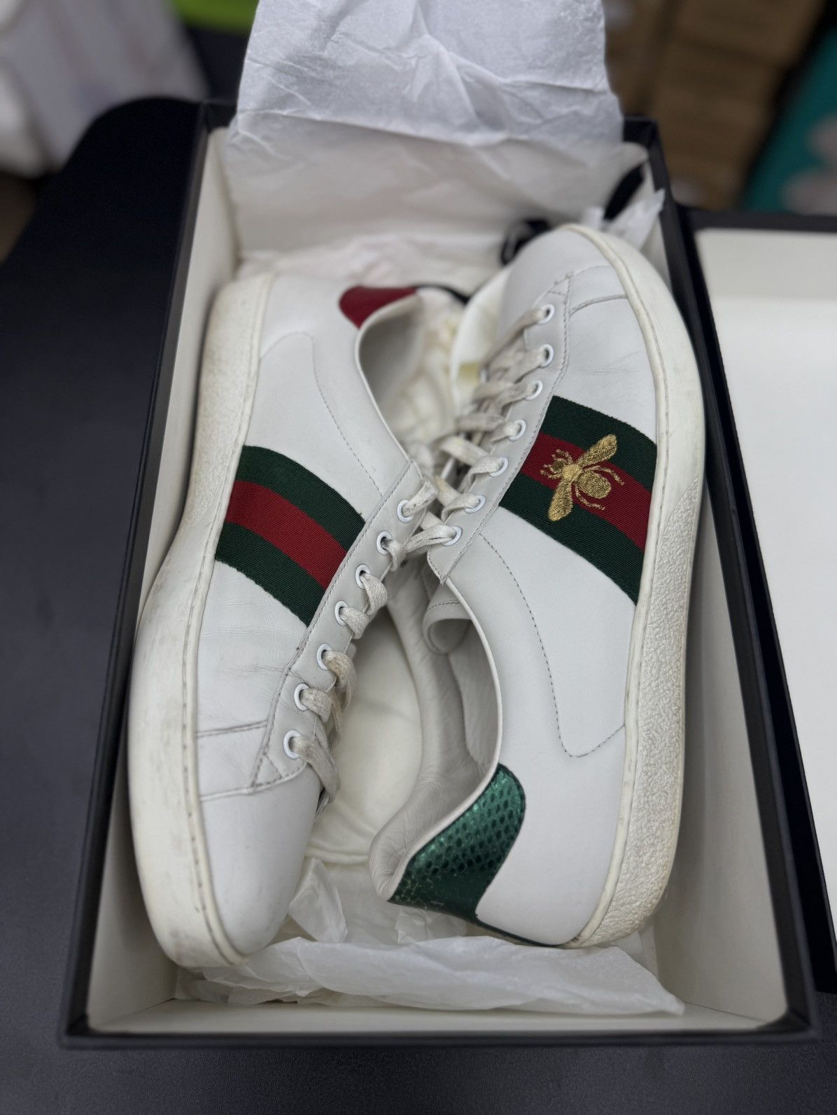 Gucci Gucci Mens Low Top Bee Sneakers Size 10G/10.5US Size US 10.5 / EU 43-44 - 16 Thumbnail