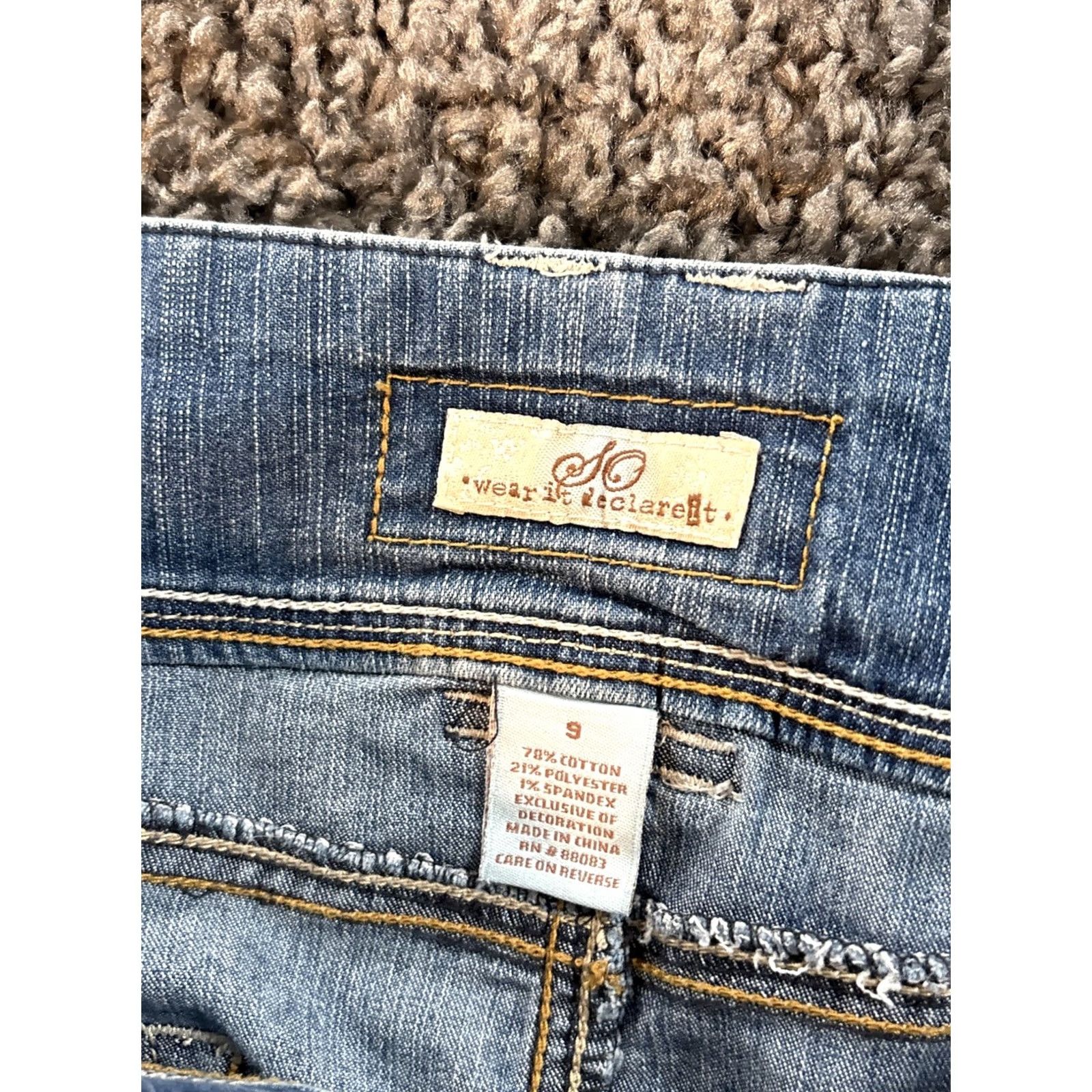 Vintage VINTAGE Wear It So Declare It Skirt Womens 30 Denim Light Wash Frayed Mini Y2K Blue Womens Size 30" / US 8 / IT 44 - 4 Thumbnail