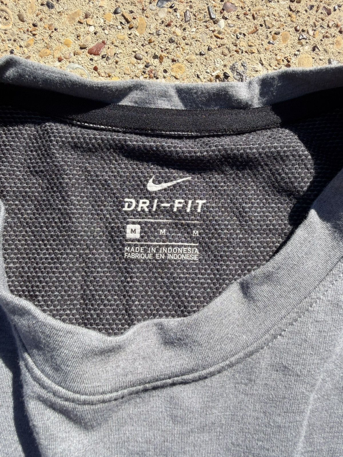 Nike Nike Athletic Long Sleeve Size US M / EU 48-50 / 2 - 3 Thumbnail
