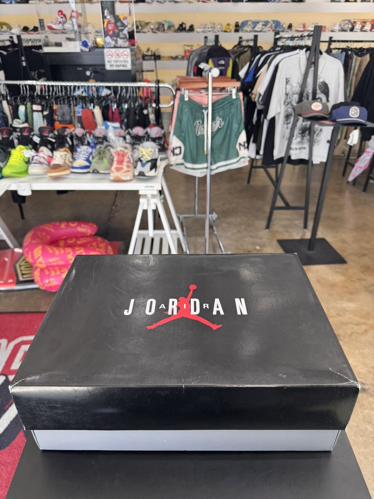 Jordan Brand Air Jordan 11 Low Space Jam Size 10 (2024) Size US 10 / EU 43 - 13 Thumbnail