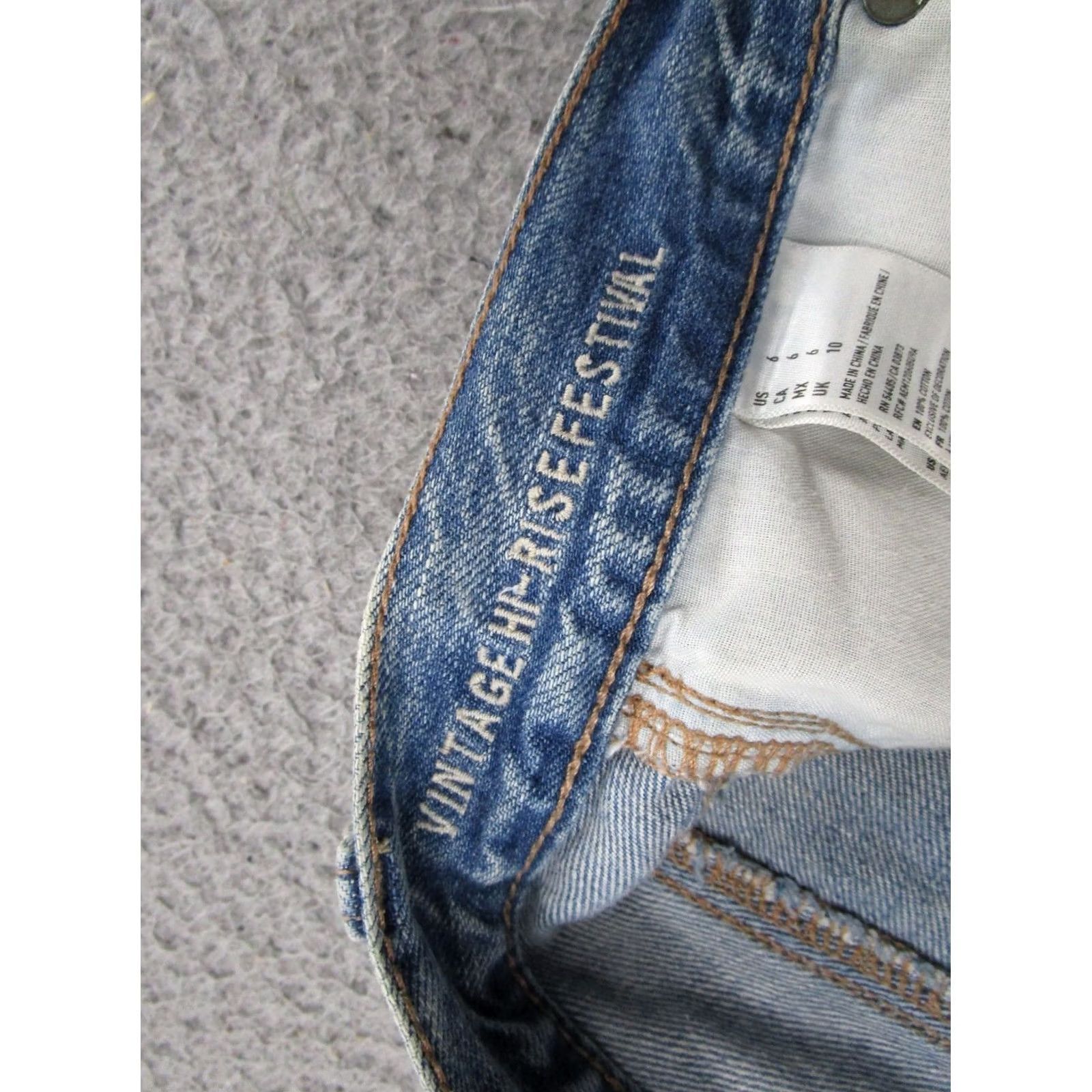 American Eagle Outfitters VTG Y2K American Eagle Hi Rise Festival Denim Shorts Womens 6 Blue 5-Pocket Design Casual Festival Style Shorts Mens? Womens Size 28" / US 6 / IT 42 - 4 Thumbnail