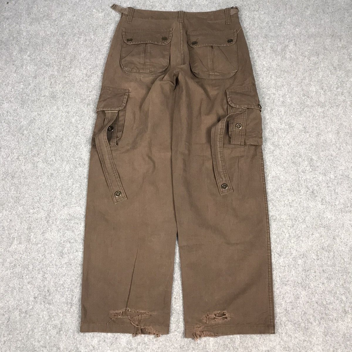 Japanese Brand JAPANESE BRAND DESIGN STYLE BAGGY TACTICAL PANTS Size US 28 / EU 44 - 7 Thumbnail