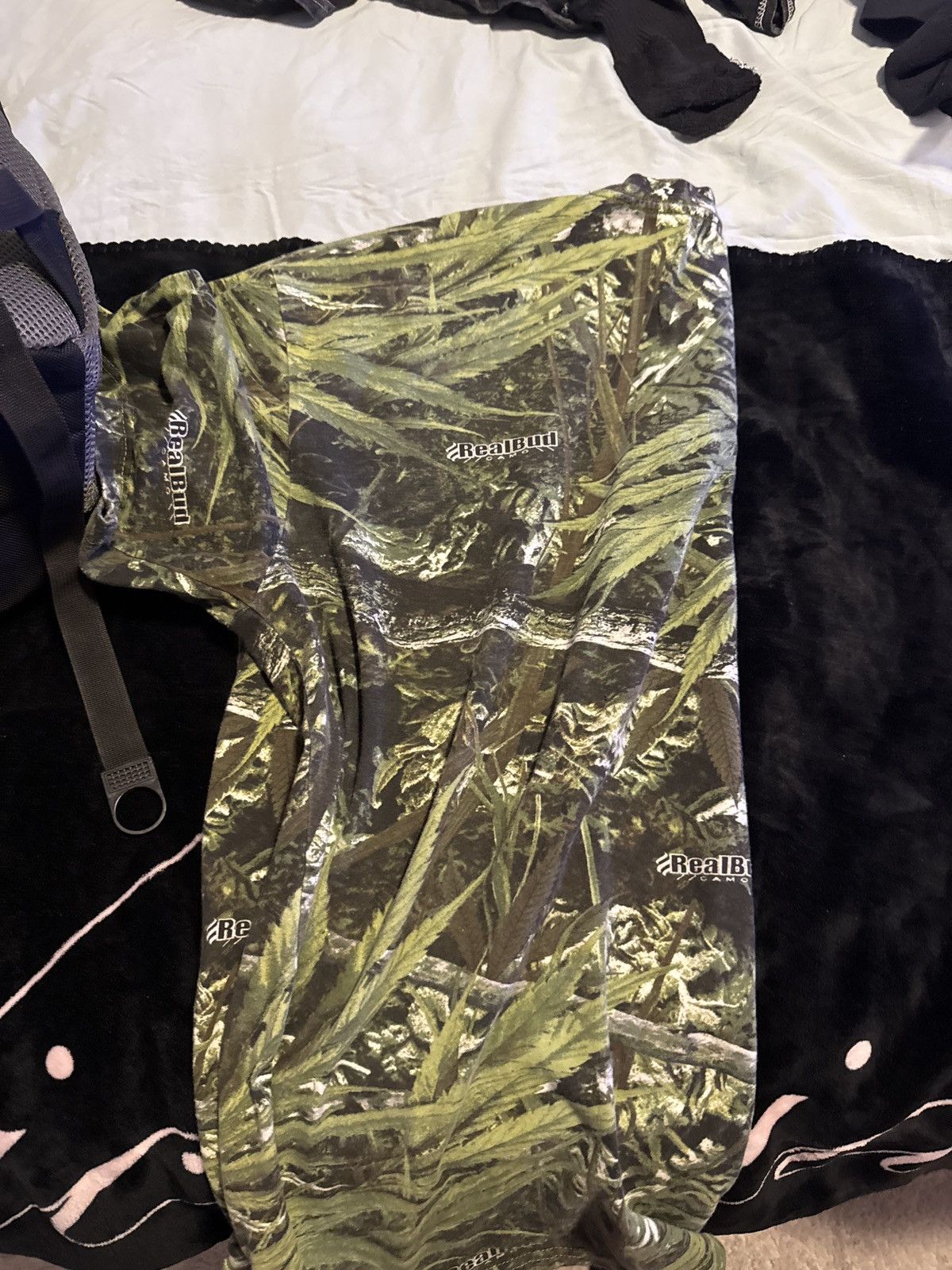 Vintage “Realbud” Vintage Camp shirt Size US XXL / EU 58 / 5 - 2 Thumbnail