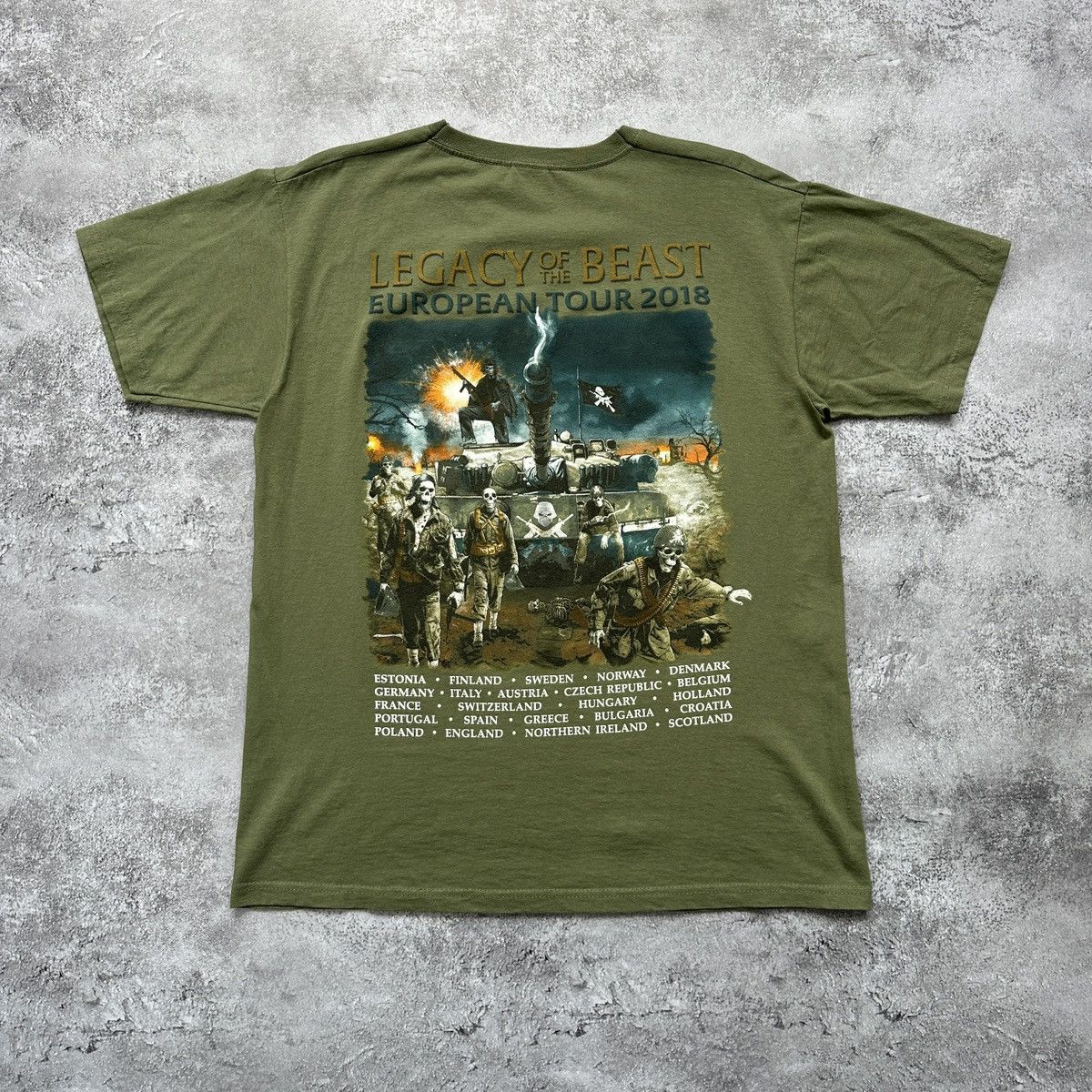 Iron Maiden Iron Maiden T-Shirt Legacy of the Beast European Tour 2018 Size US L / EU 52-54 / 3 - 9 Thumbnail