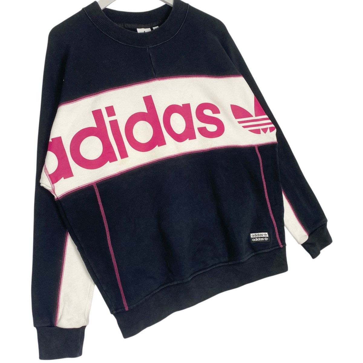 Other Vintage Adidas Big Logo Printed Sweatshirt Black/Pink Size L Size US L / EU 52-54 / 3 - 3 Thumbnail
