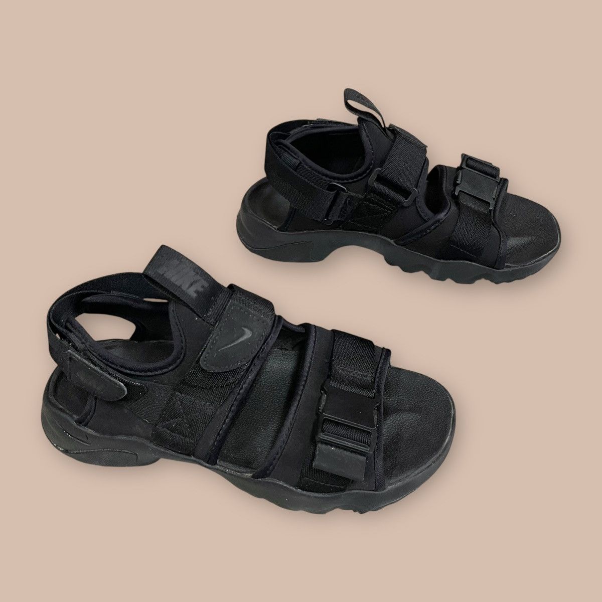 Nike Nike Canyon Sandal ‘Triple Black’ Size US 5.5 / EU 38 - 6 Thumbnail