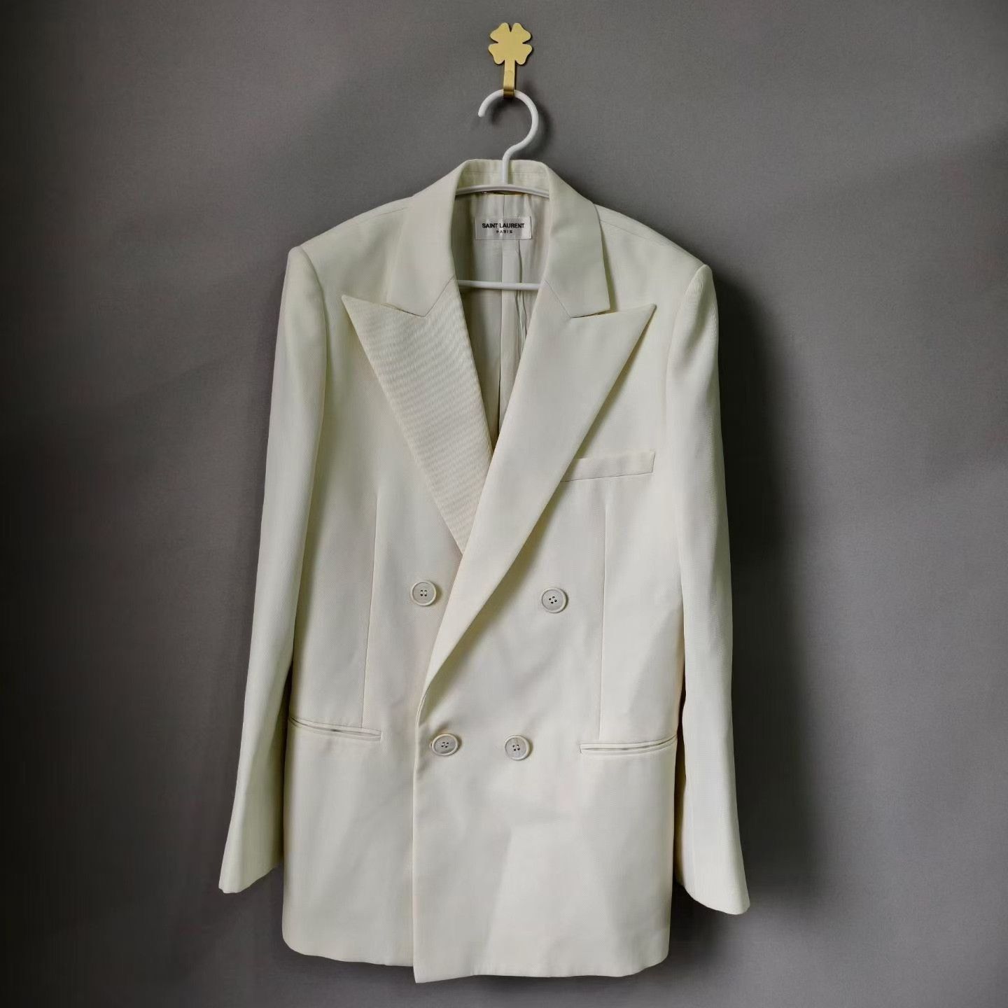 Saint Laurent Paris Yves Saint Laurent Beige Double-Breasted Blazer Size S / US 4 / IT 40 - 1 Thumbnail