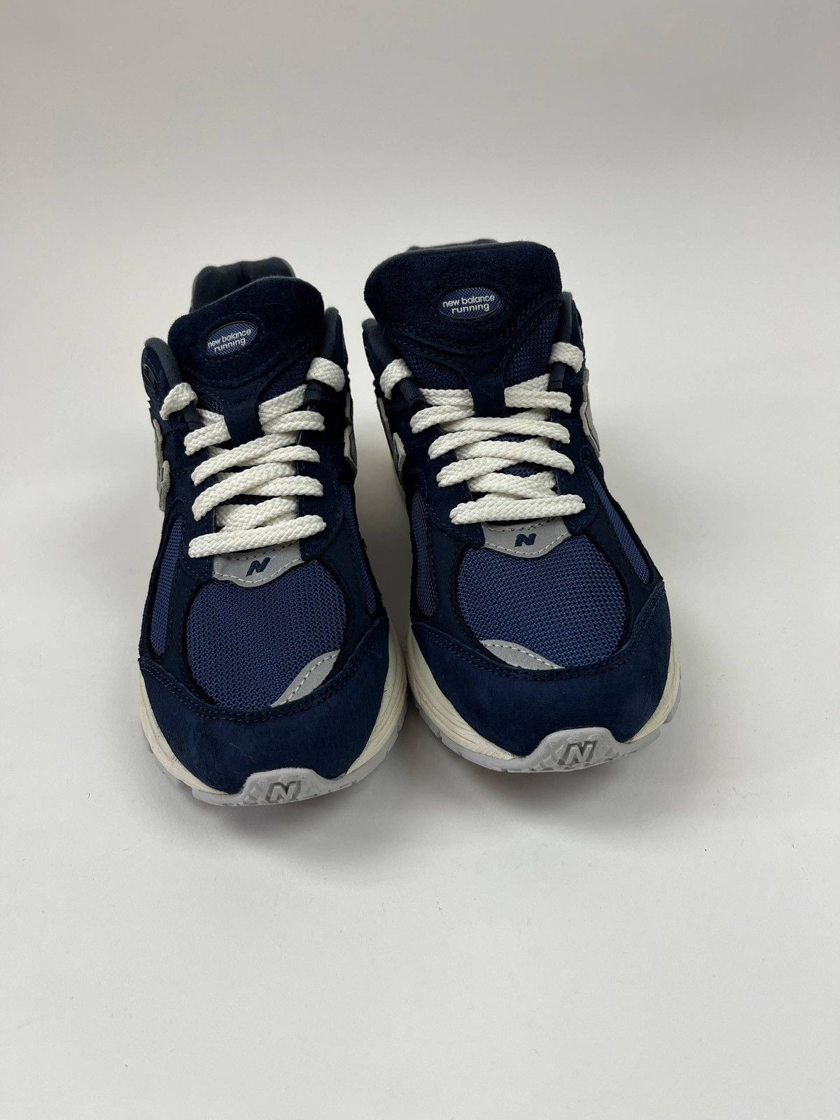 New Balance New Balance 2002R Navy Grey Sneakers Women US 6 6.5 Mismatch Size US 6 / IT 36 - 5 Thumbnail