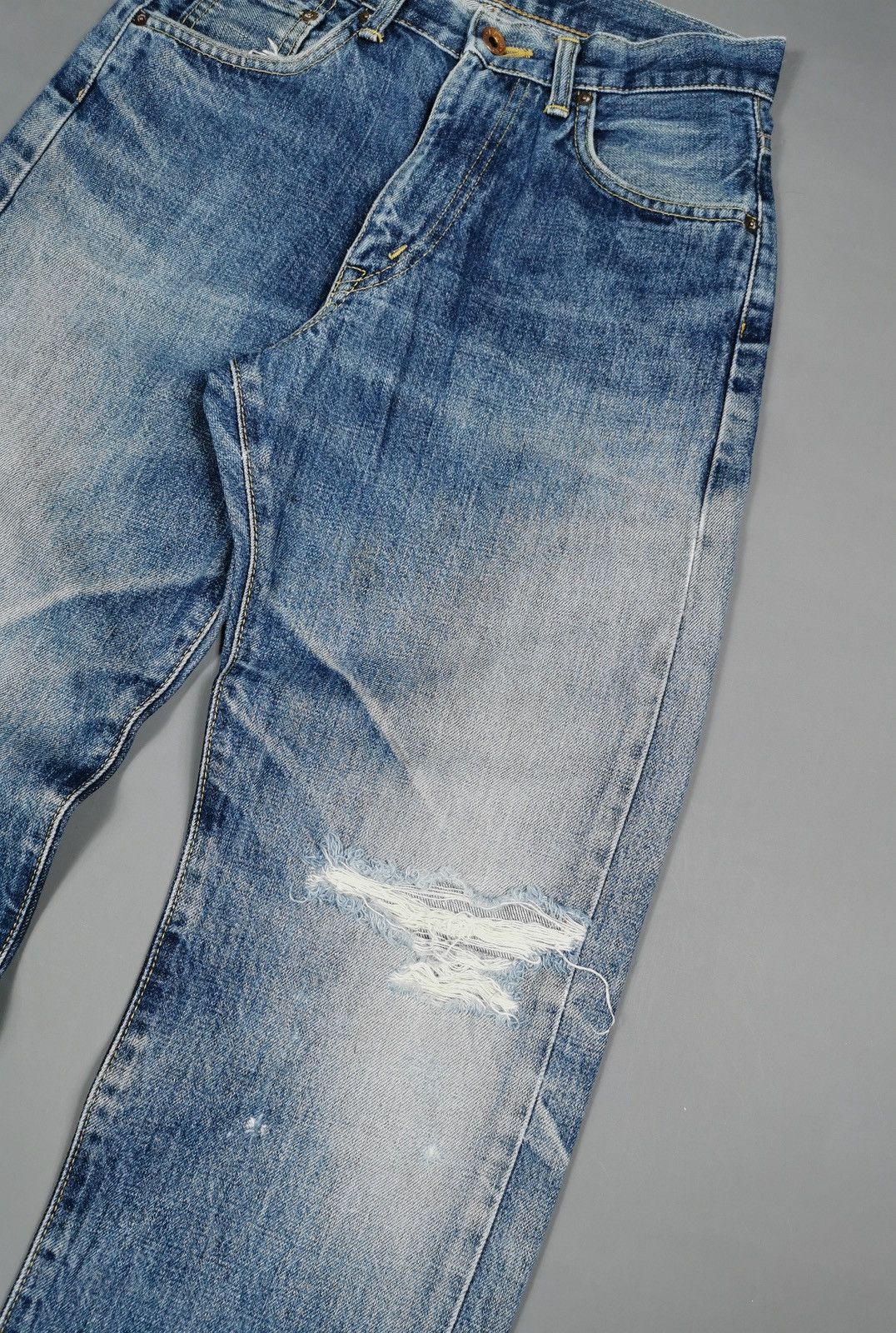 Edwin Thrashed Vintage Edwin Selvedge J505ZX Distressed Jeans Size US 27 - 4 Thumbnail