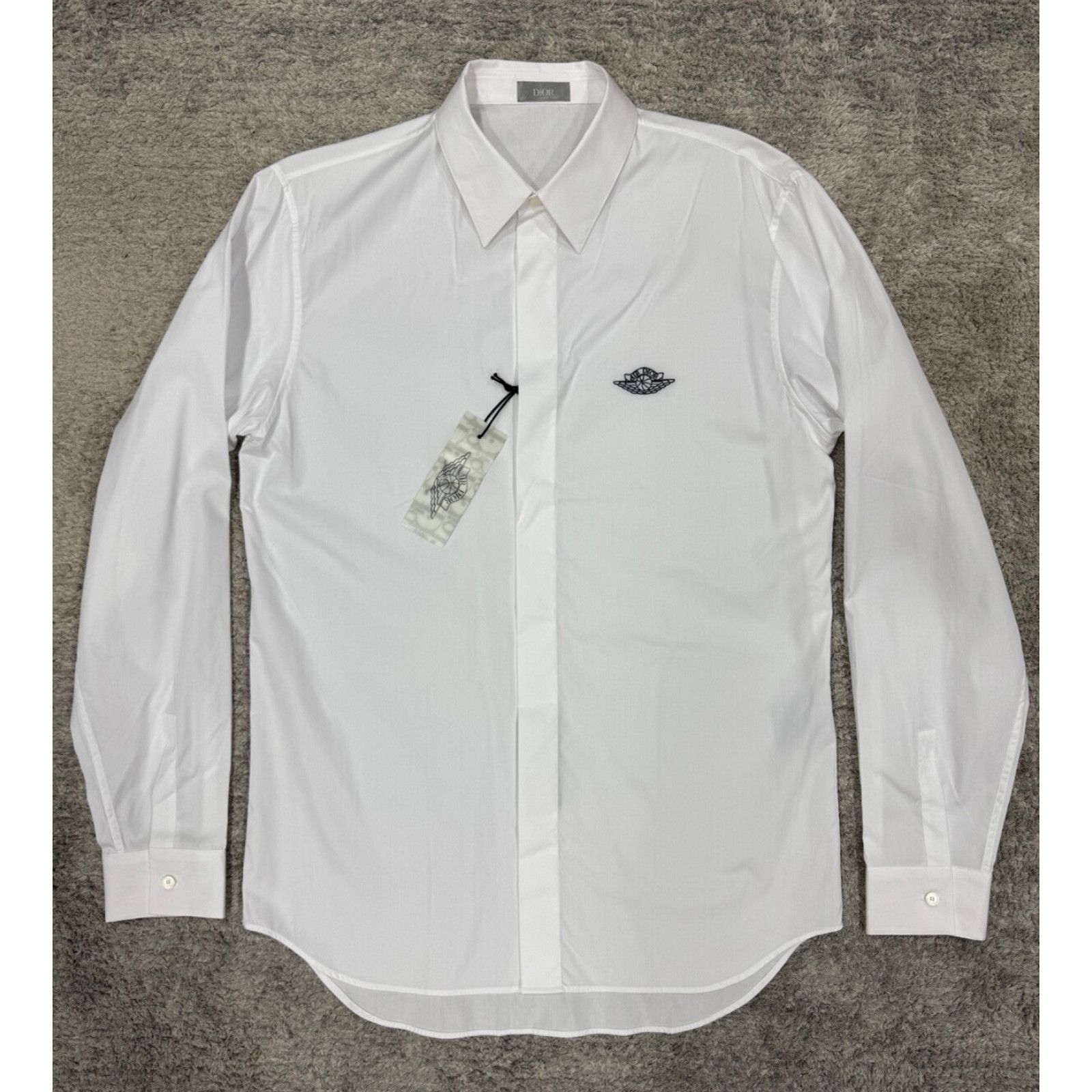 Dior Air Dior Jordan Wing Basketball White Logo Long Sleeve Size US XXS / EU 40 - 2 Thumbnail