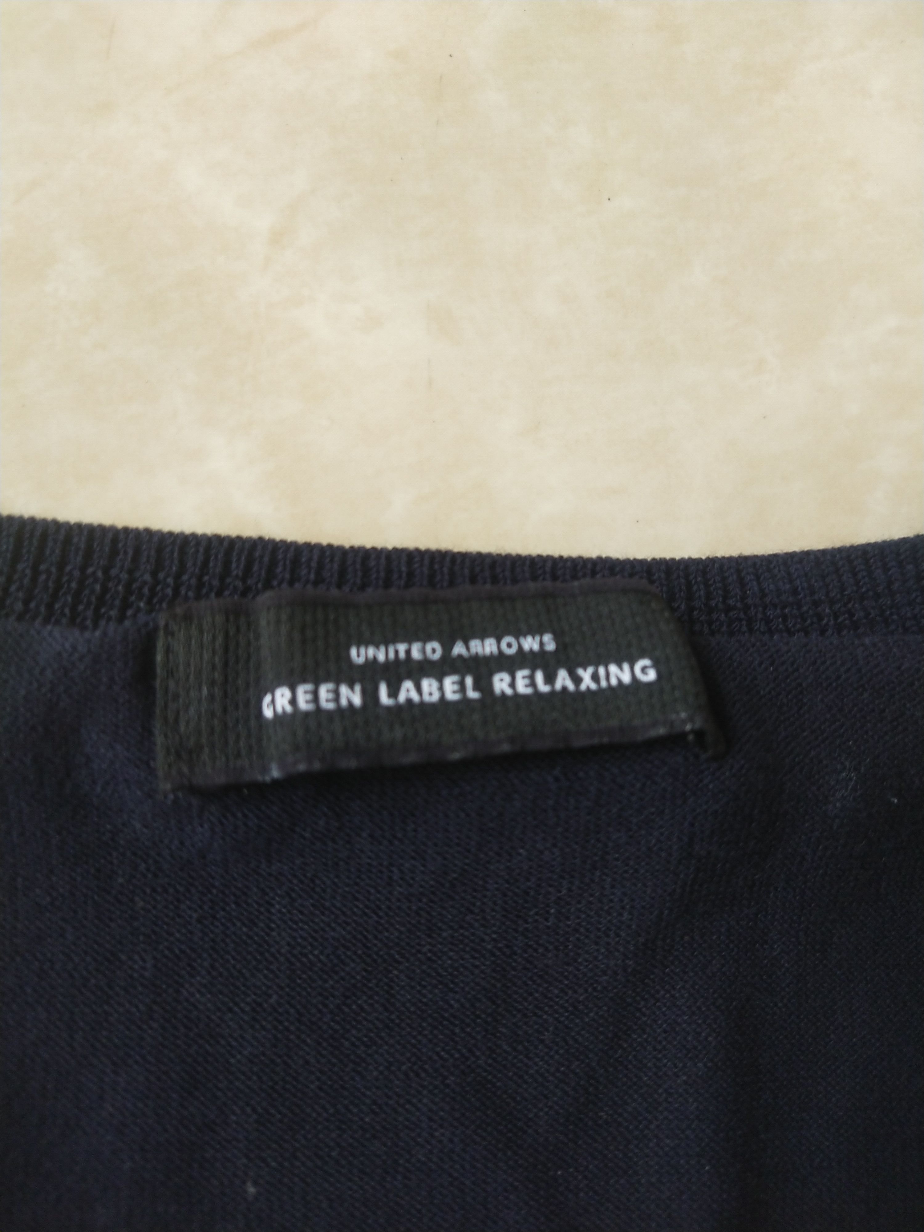 United Arrows United Arrows Green Label Relaxing V Neck Knit Sweater Navy Size S / US 4 / IT 40 - 4 Thumbnail