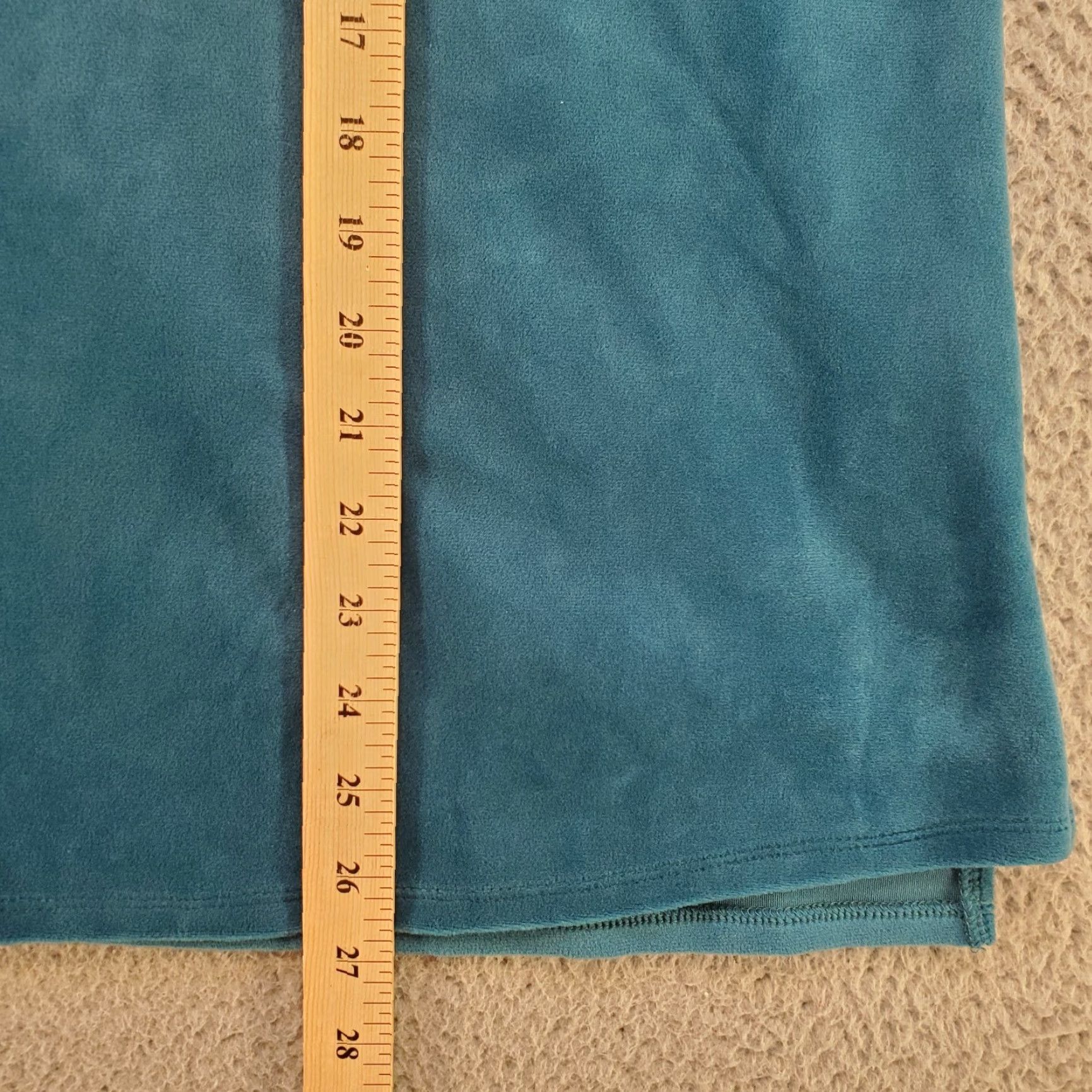 Vintage Womens Velour Top 1X Teal Flutter Sleeve Ruffle Pullover Blouse Easy Care Velour Woman Within 1X Blue Solid Classic Casual Size XL / US 12-14 / IT 48-50 - 4 Thumbnail