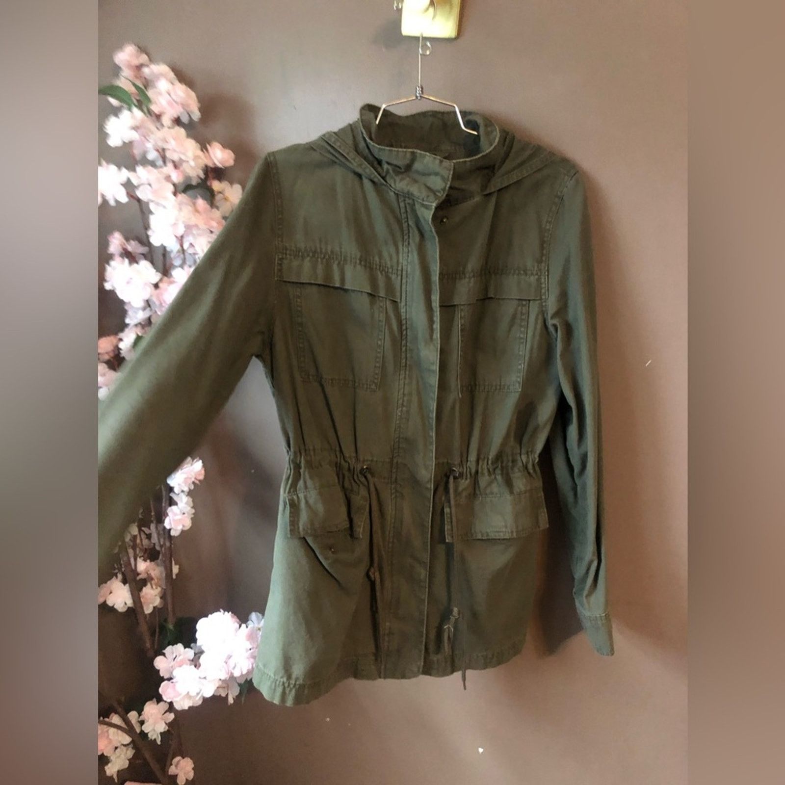 UNIVERSAL PRODUCTS. Cargo Army Utility Jacket in green. Size M / US 6-8 / IT 42-44 - 3 Thumbnail