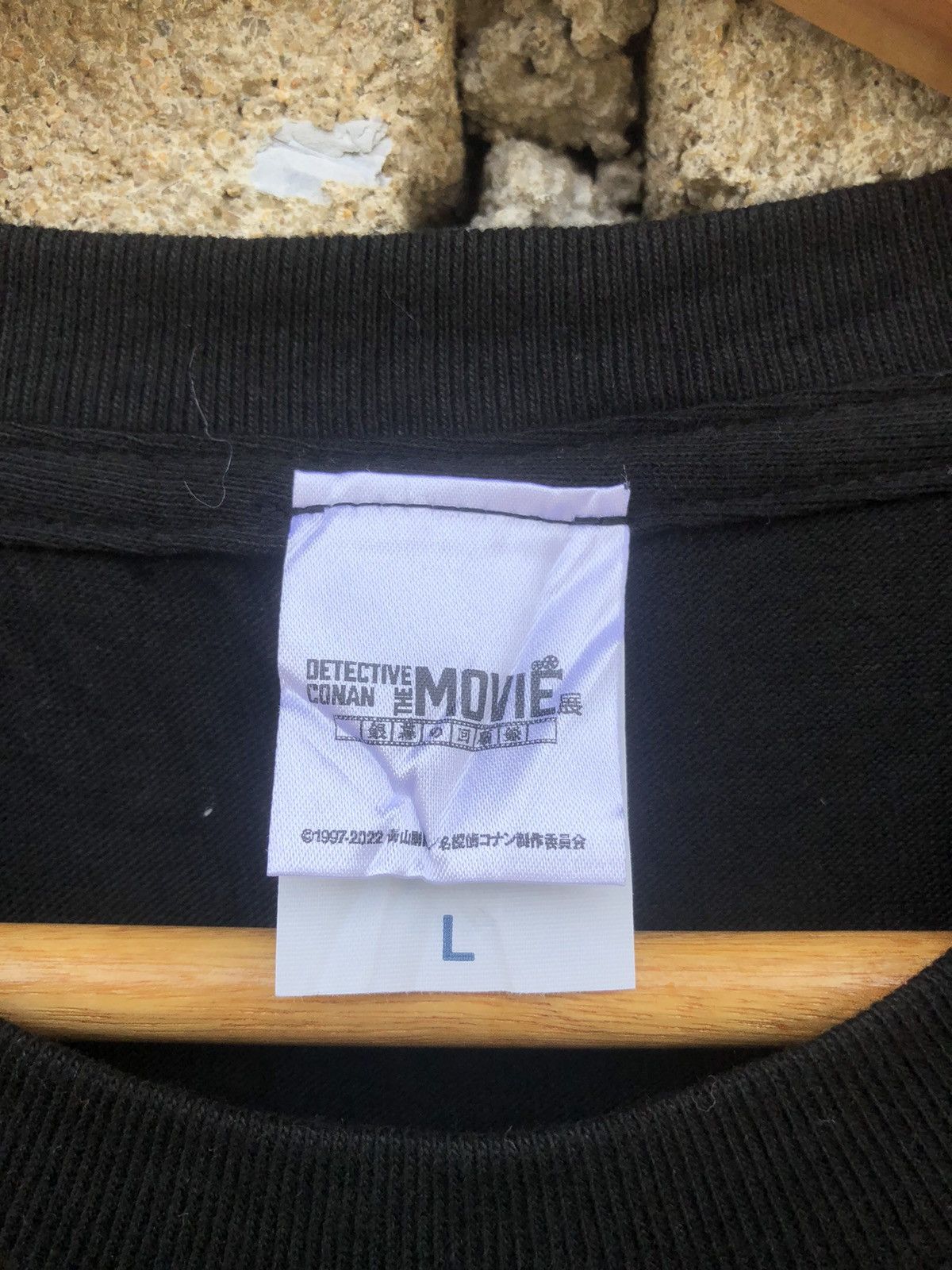 Anime Vintage Y2K Anime Detective Conan The Movie Glitter Tshirts Size US L / EU 52-54 / 3 - 11 Thumbnail