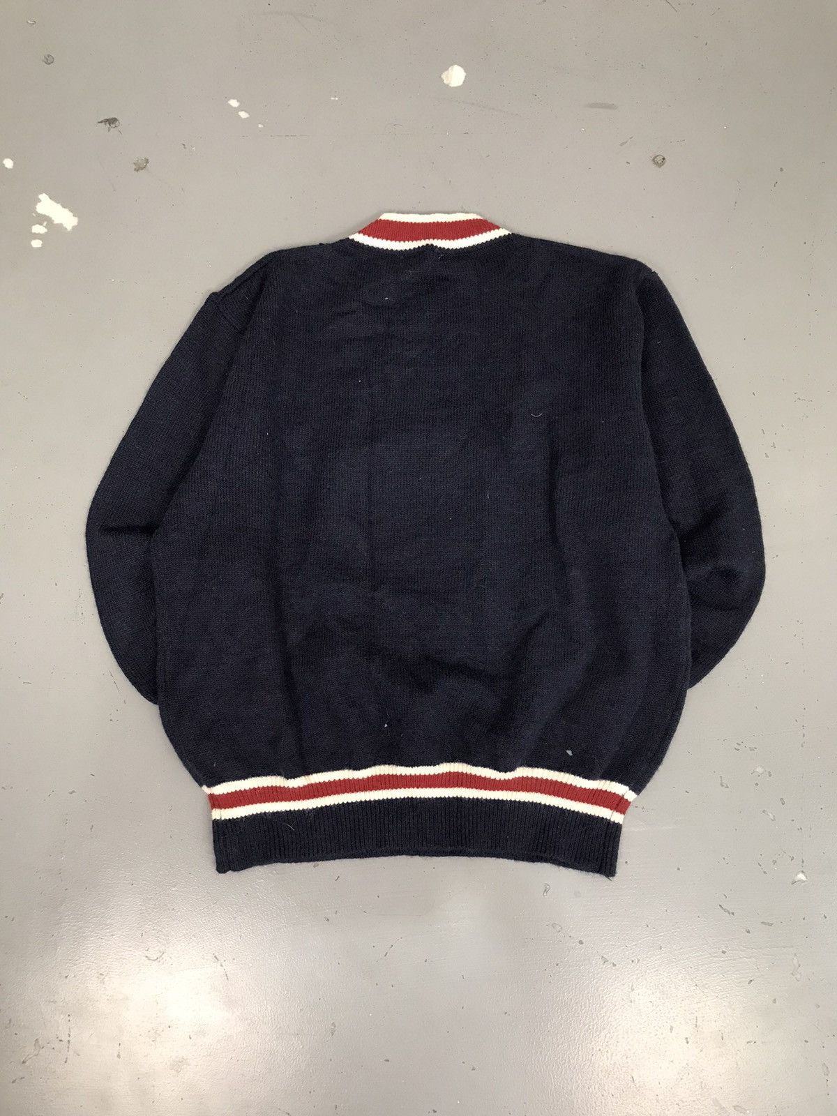 Other Rare embroidered sanye sweaters Size US M / EU 48-50 / 2 - 6 Thumbnail